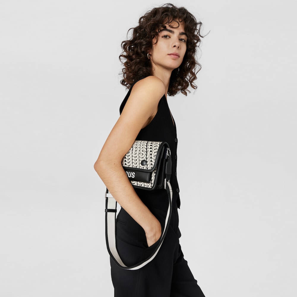 Bandolera peque&ntilde;a Audree beige y negra TOUS Vera