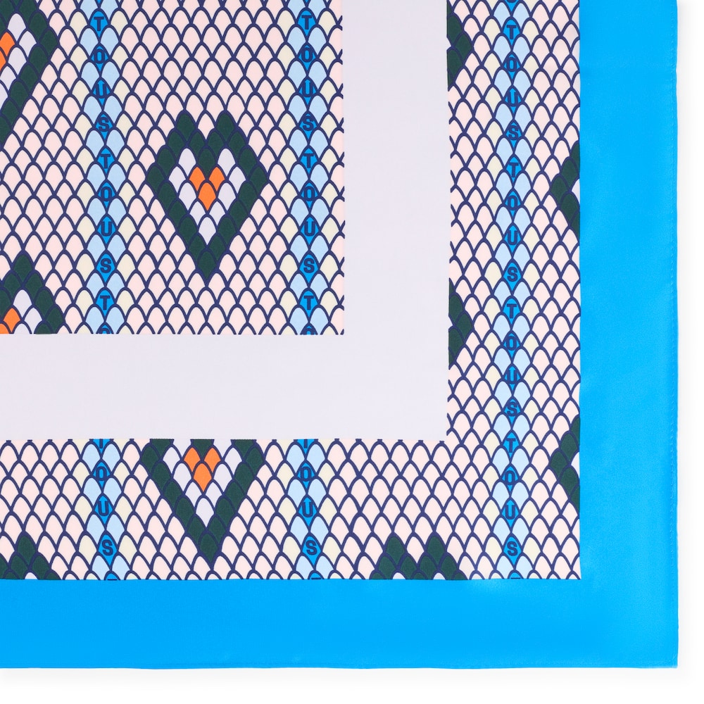Pa&ntilde;uelo de poli&eacute;ster azul TOUS Lamba
