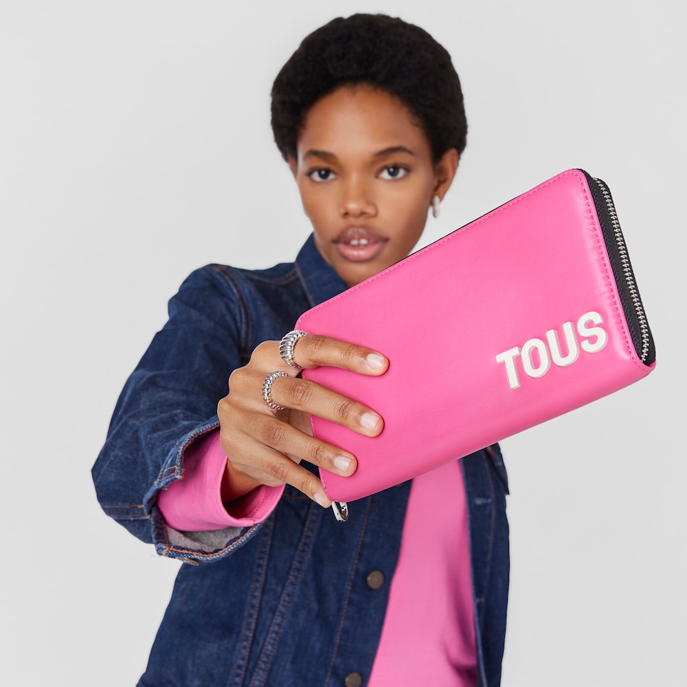 Fuchsia-colored Hanging wallet with cellphone case TOUS Carol
