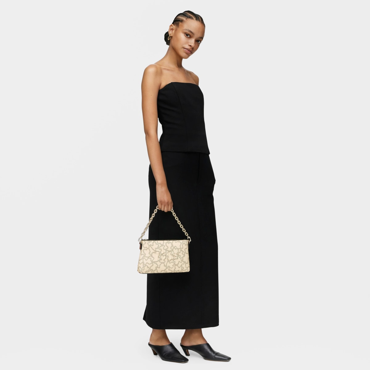Beige Kaos Icon Clutch