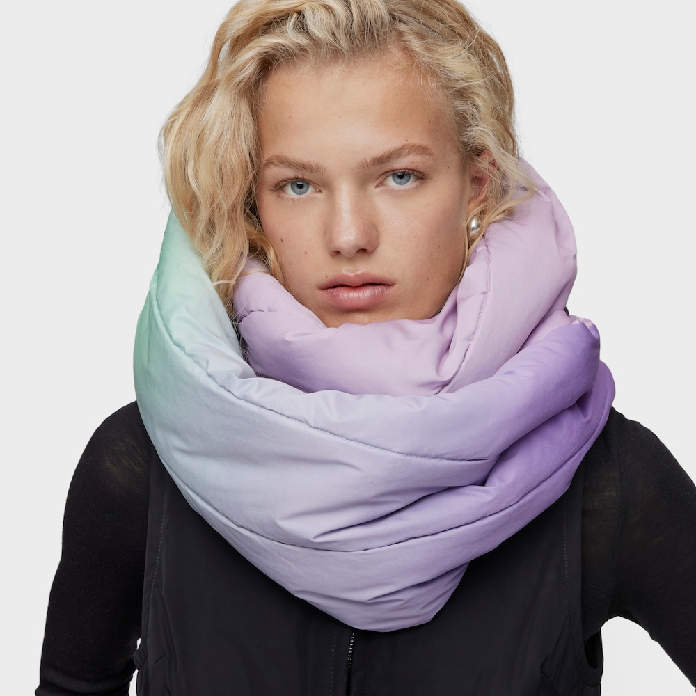 Bufanda malva TOUS Pillow