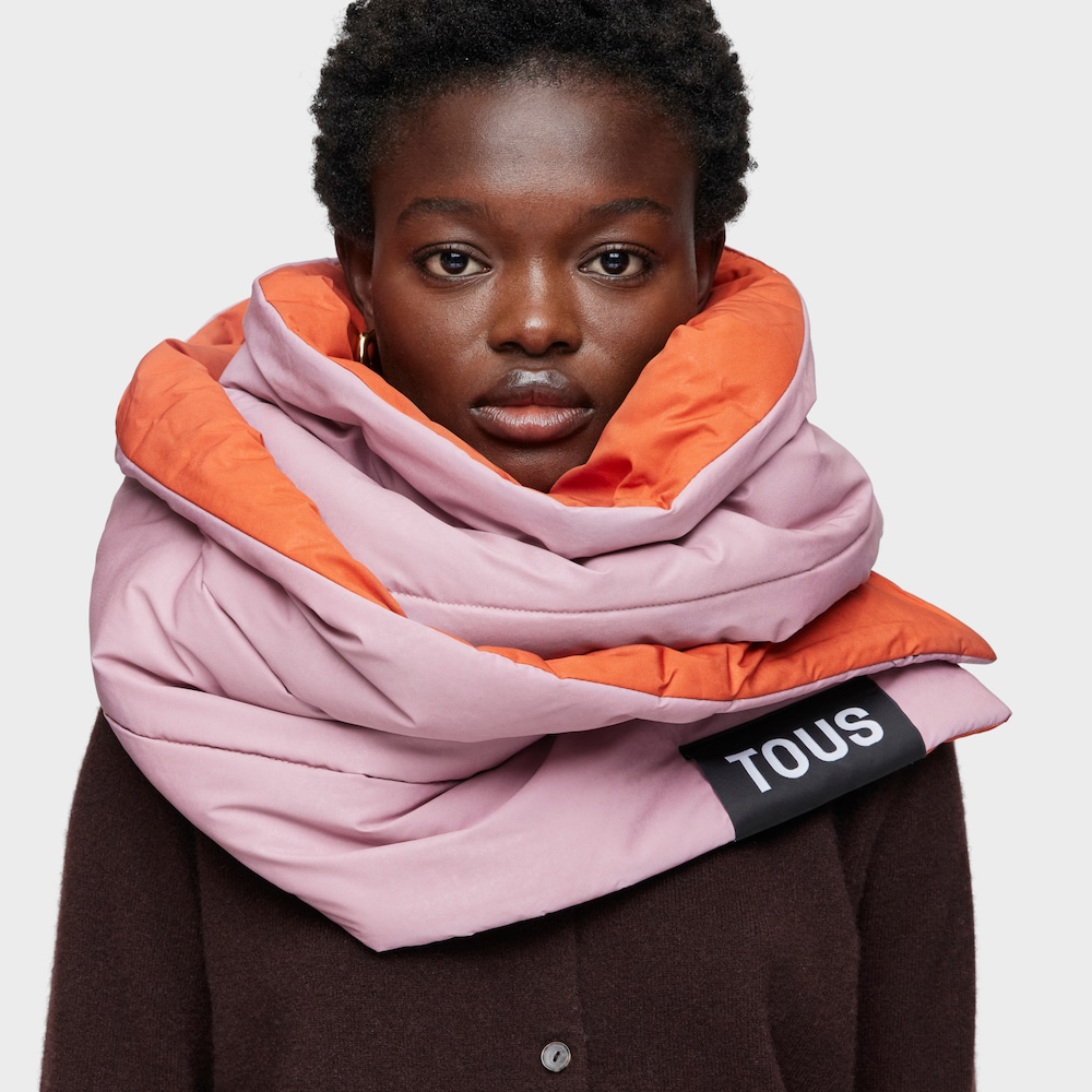 Bufanda rosa y naranja TOUS Pillow