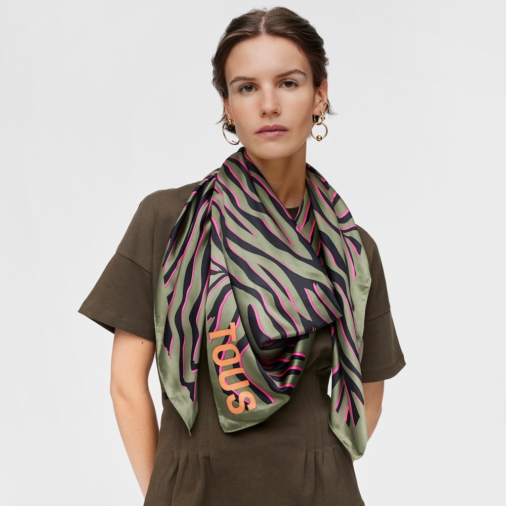 Foulard caqui TOUS Zebra