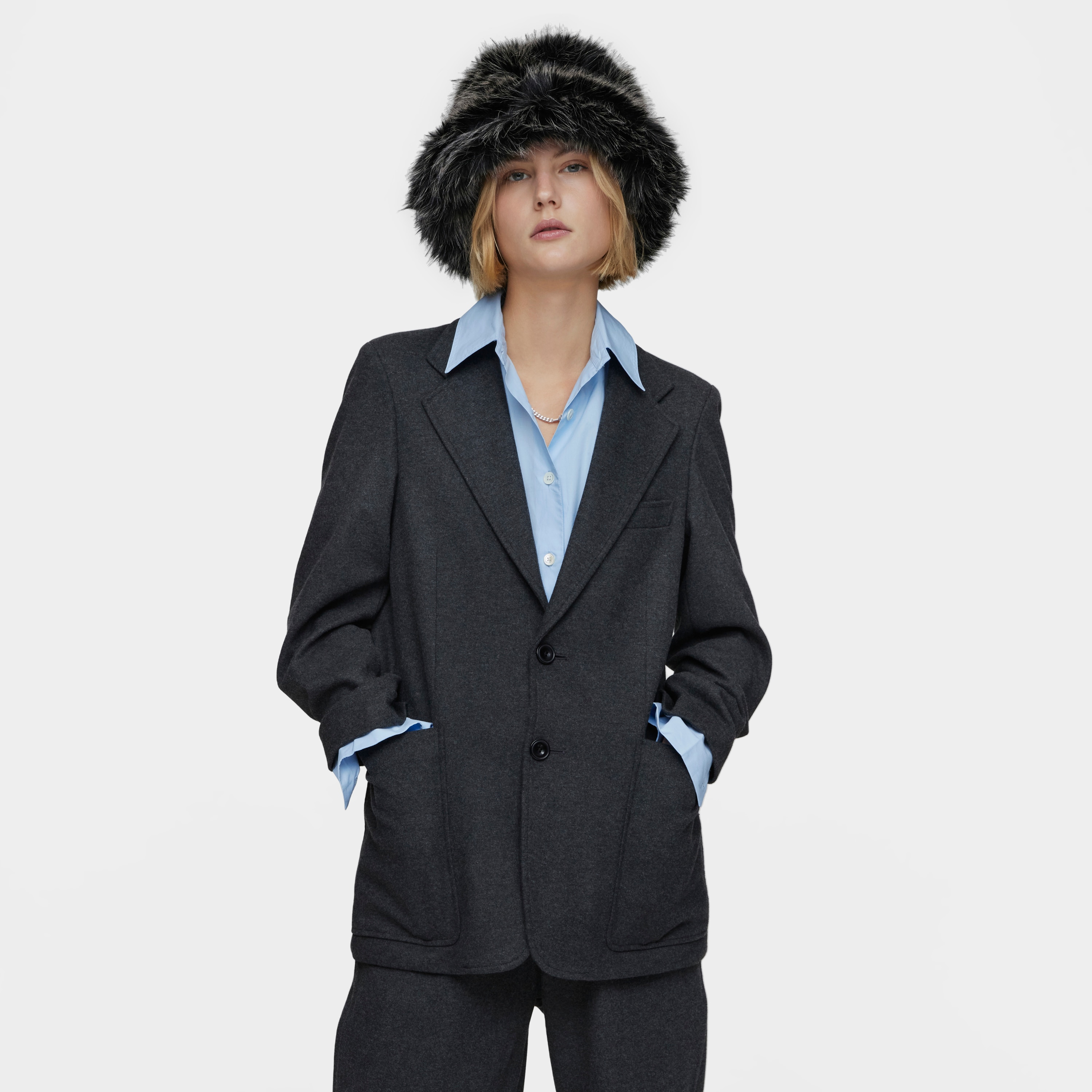 Black Hat TOUS Carol Warm