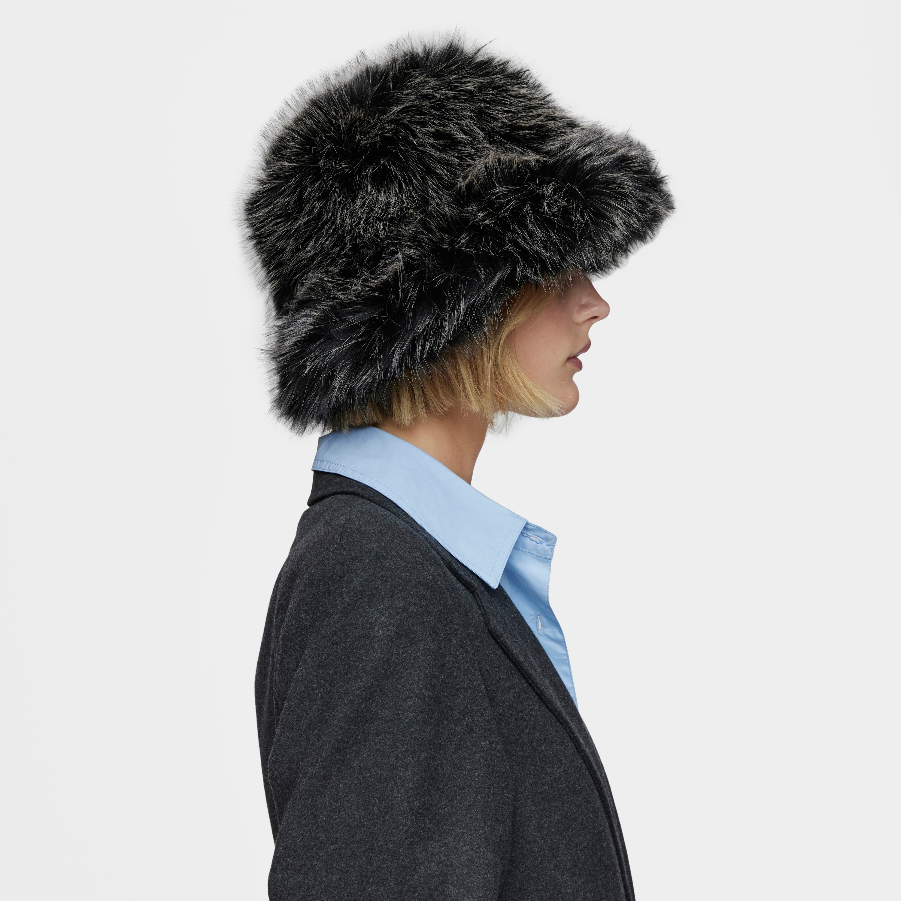 Black Hat TOUS Carol Warm