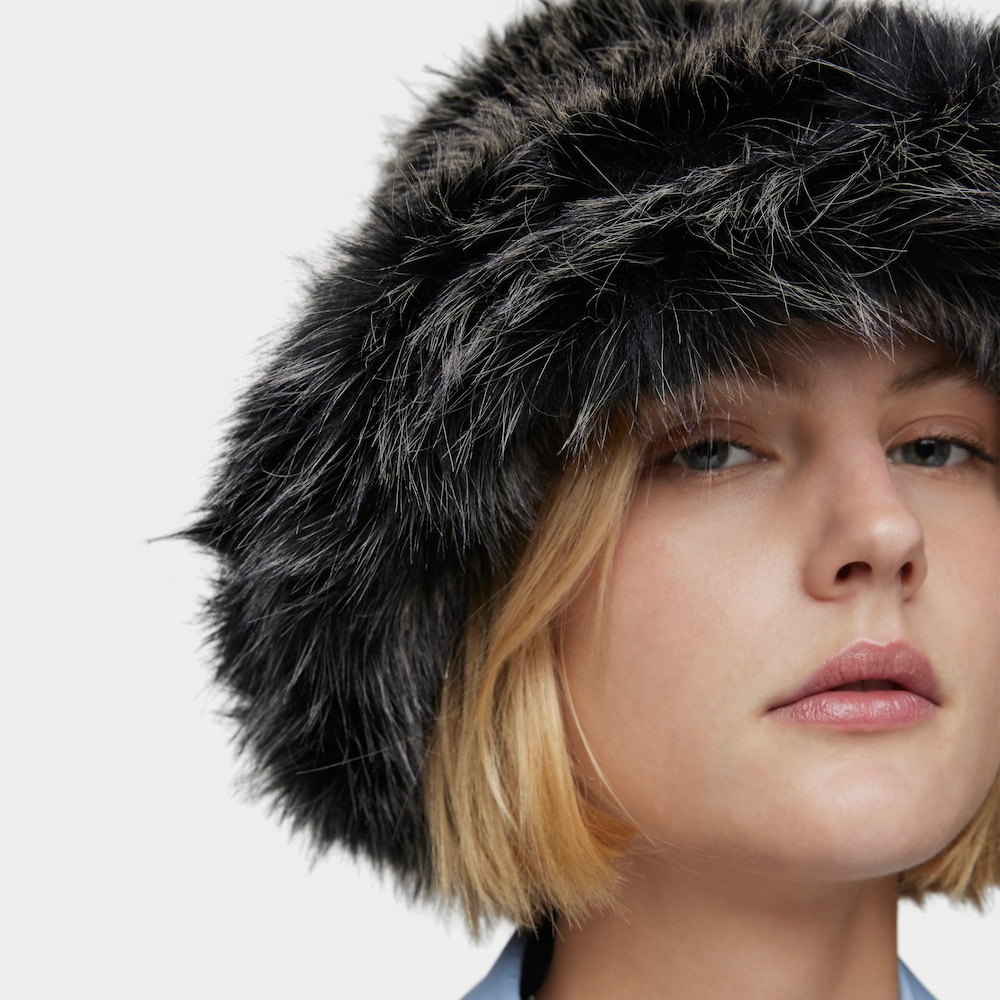 Sombrero negro TOUS Carol Warm