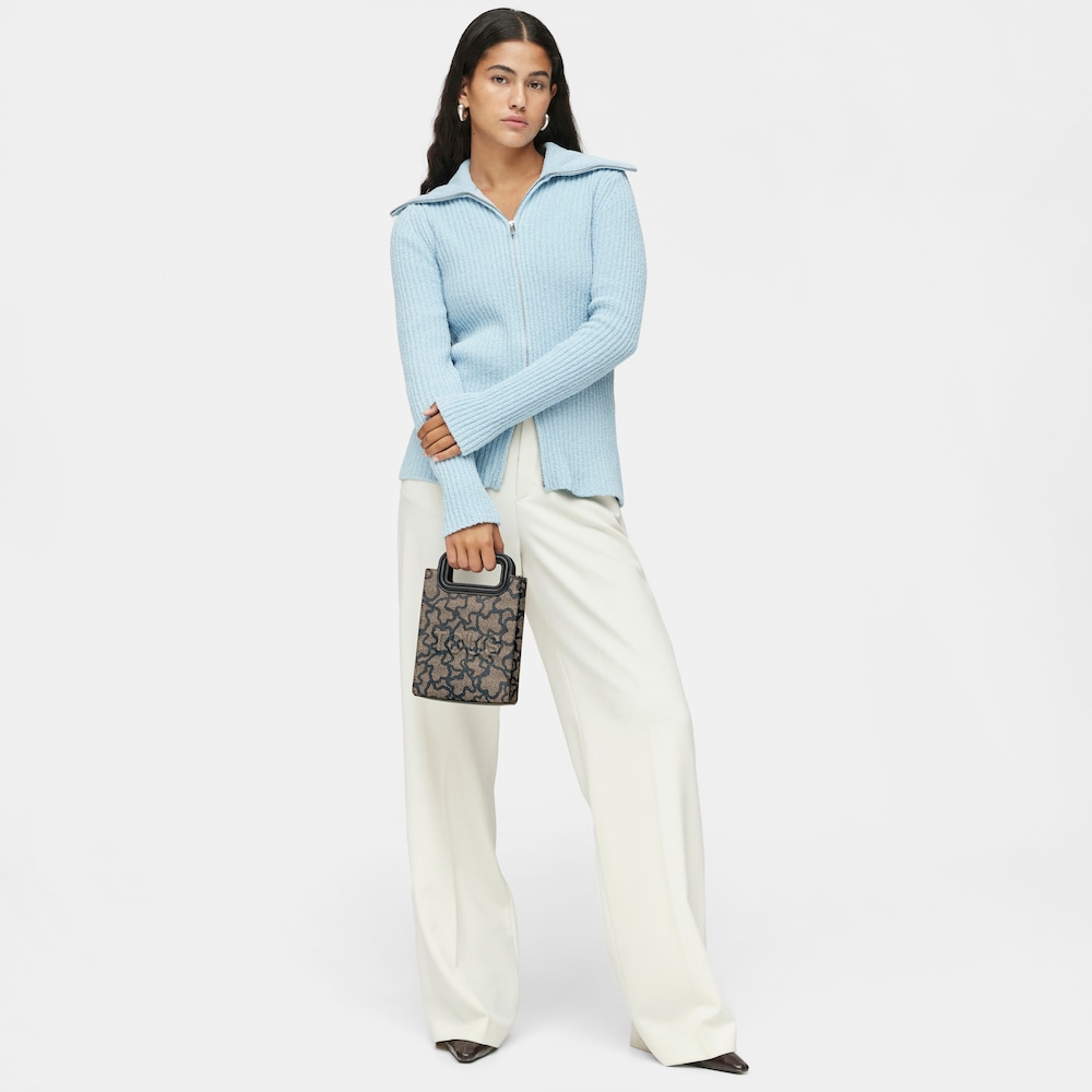 &Mu;ί&nu;&iota; &tau;&sigma;ά&nu;&tau;&alpha; Kaos Icon Pop &sigma;&epsilon; &mu;&alpha;ύ&rho;&omicron; &chi;&rho;ώ&mu;&alpha;