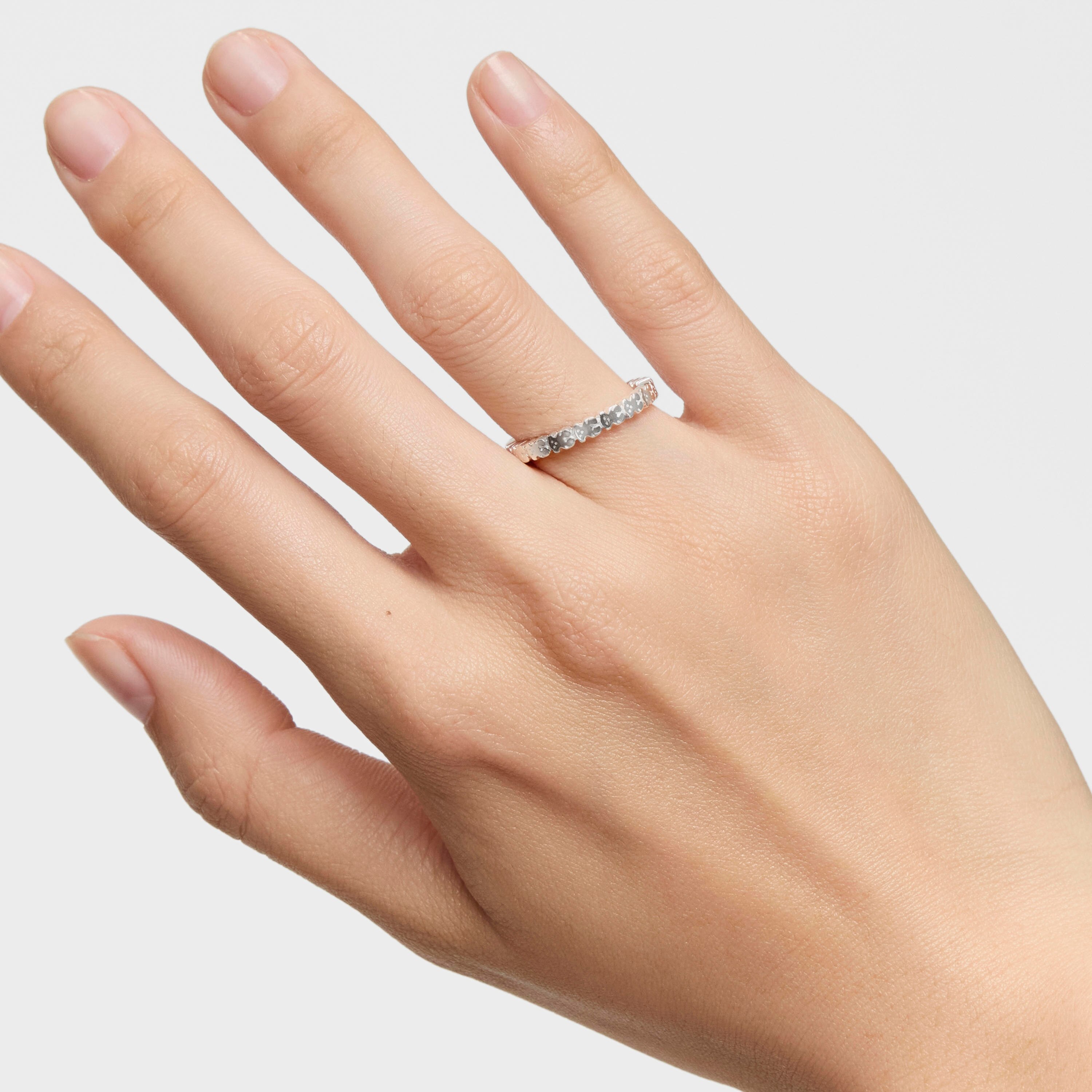 Silver ring bear Straight motifs