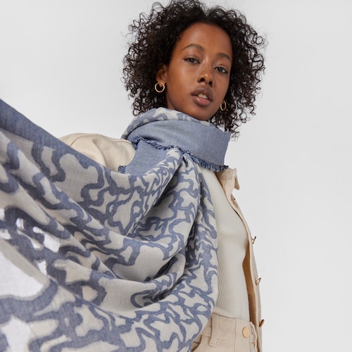 Kaos Scarf