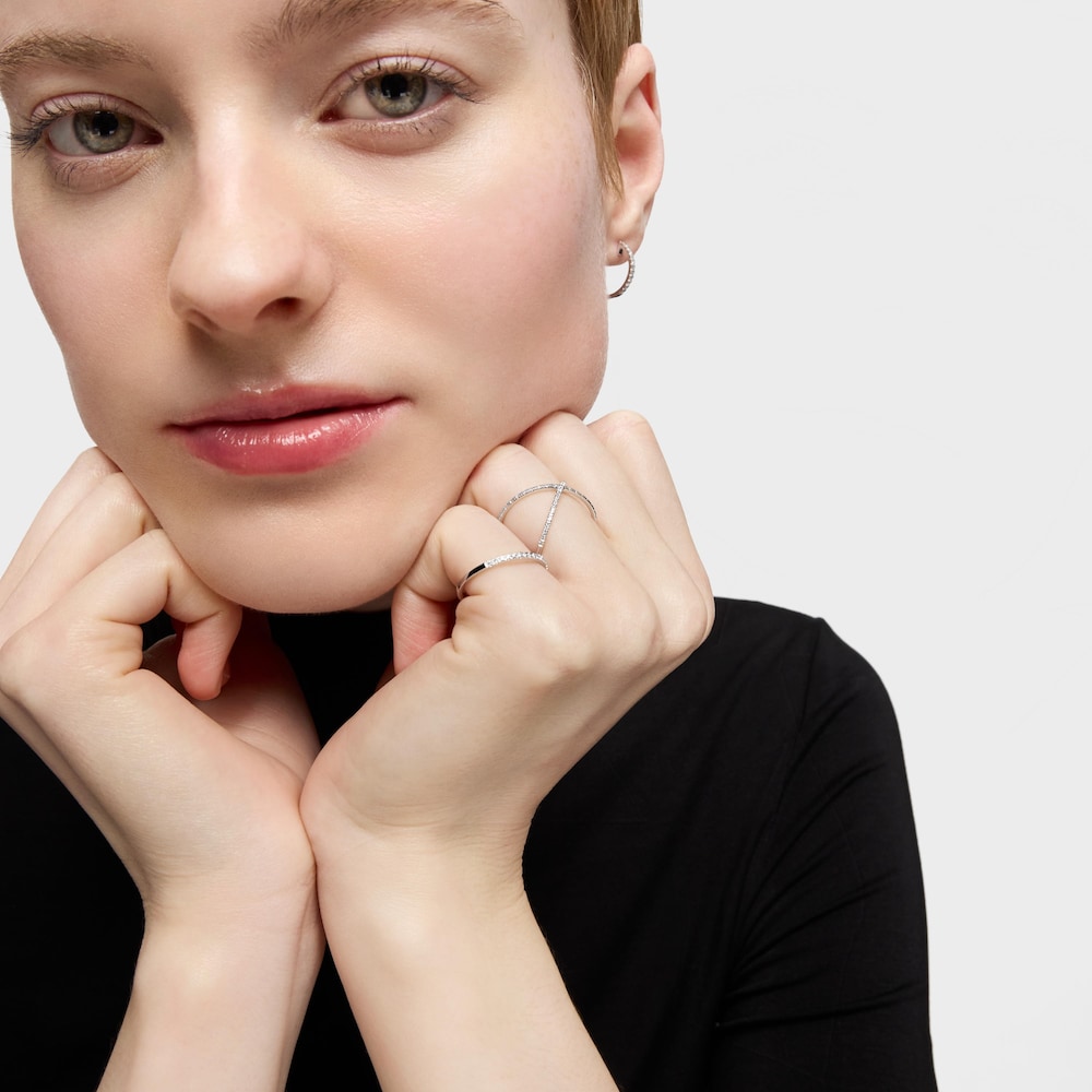 Diamonds - Pierścionek Tous z białego złota z diamentami