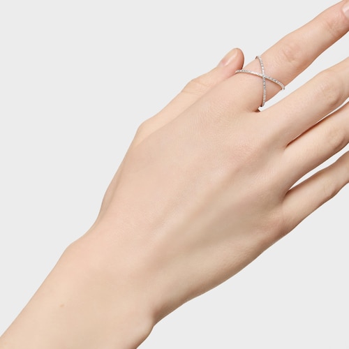 Anillo cruzado de oro blanco motivo oso TOUS Diamonds