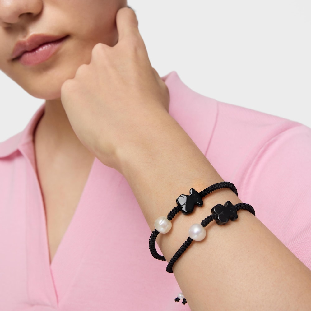 Pulsera de cord&oacute;n en color negro con &oacute;nix y perla cultivada Tibet