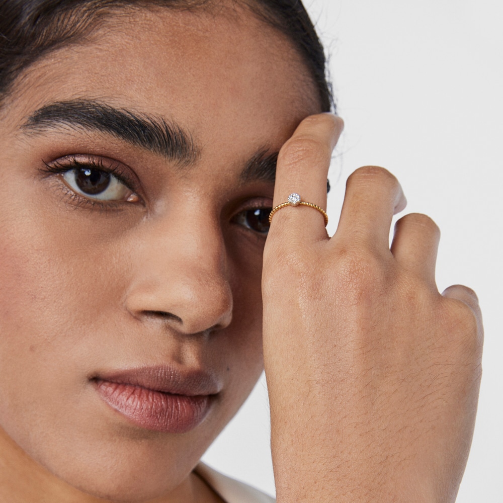 Anillo de oro con roset&oacute;n de diamantes TOUS Brillants