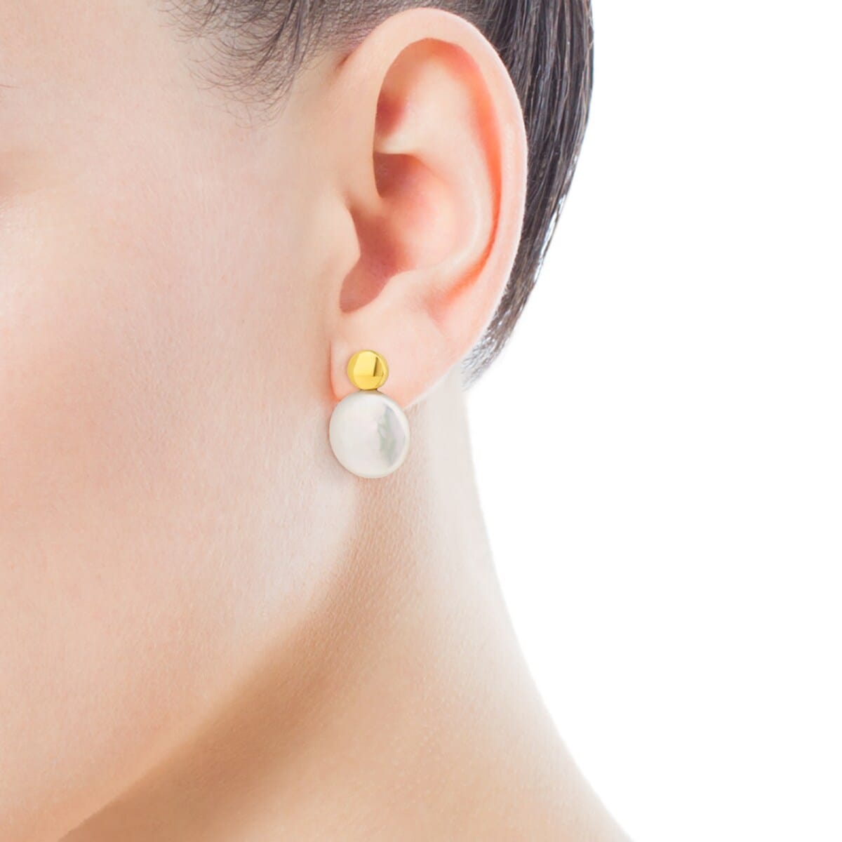 Alecia Earrings in Gold with Pearl