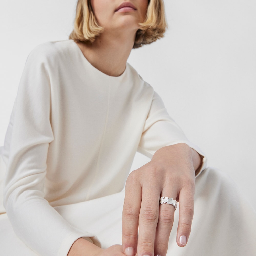 Anillo Hill de Plata