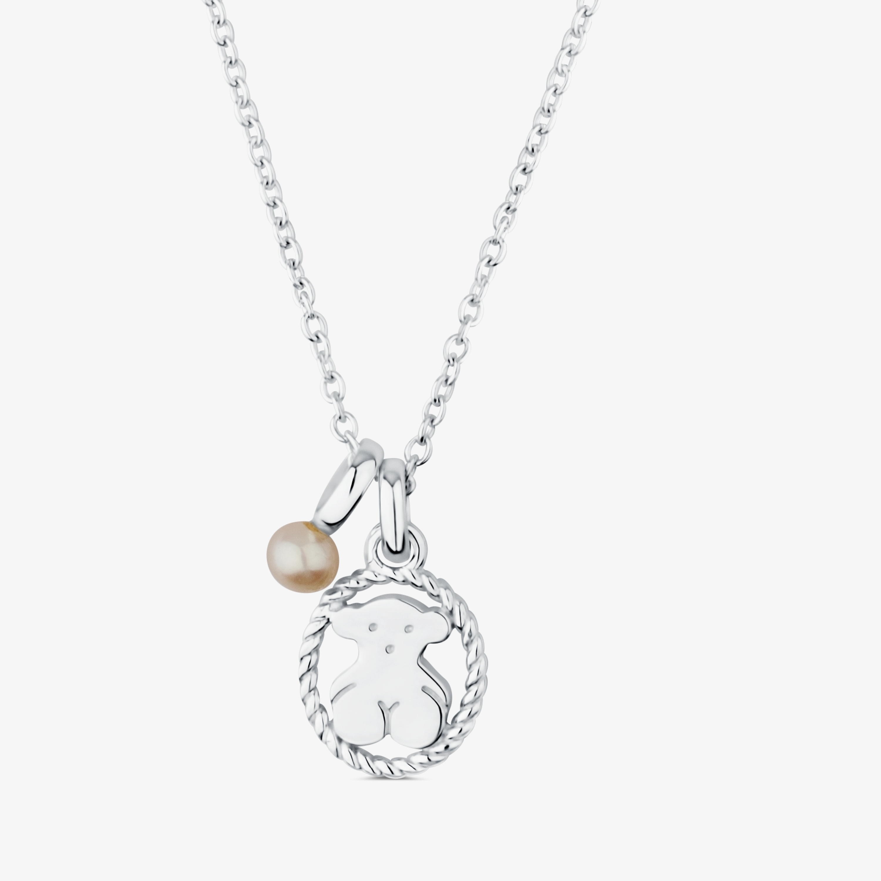 Silver Camee Necklace with Pearl