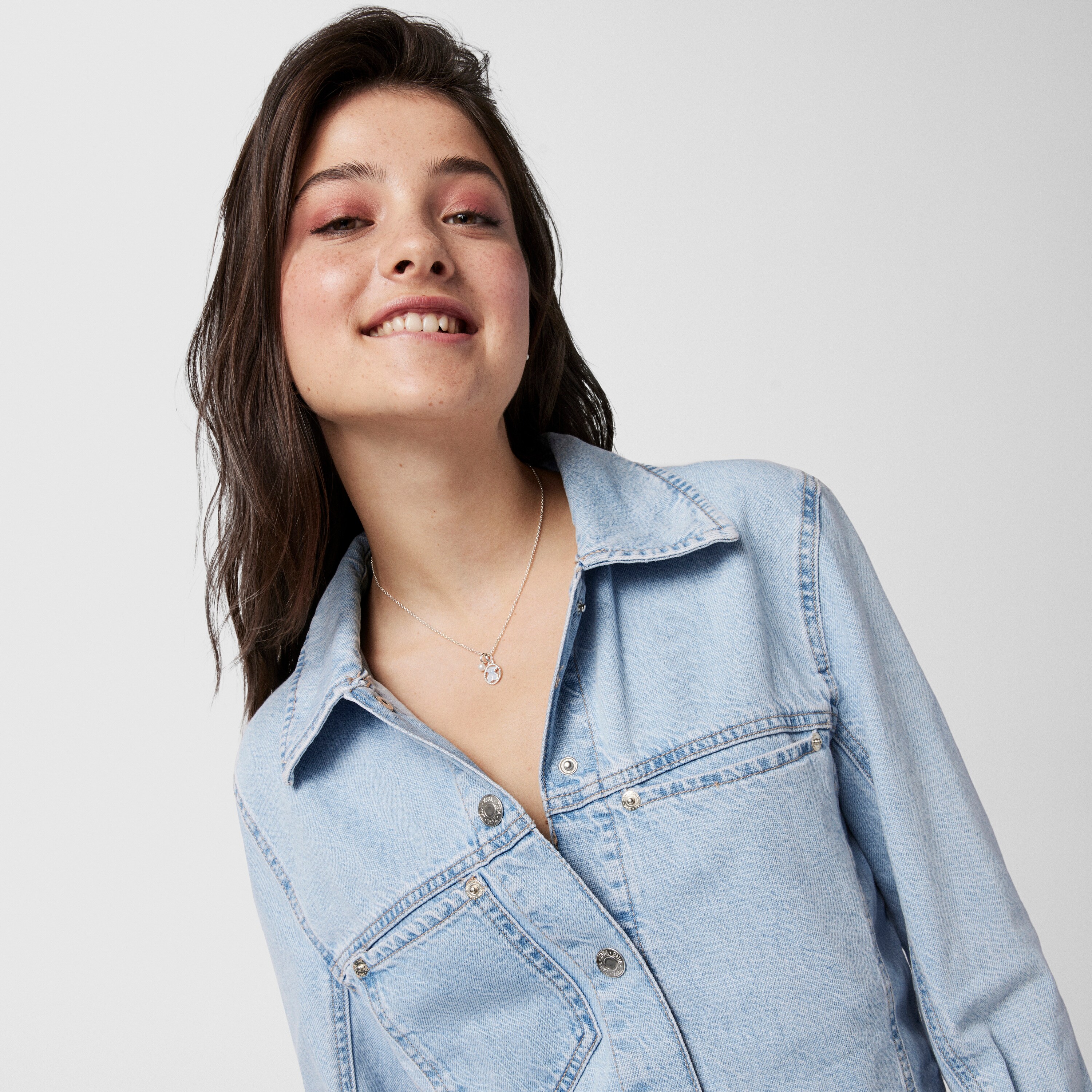 Silver Camee Necklace with Pearl