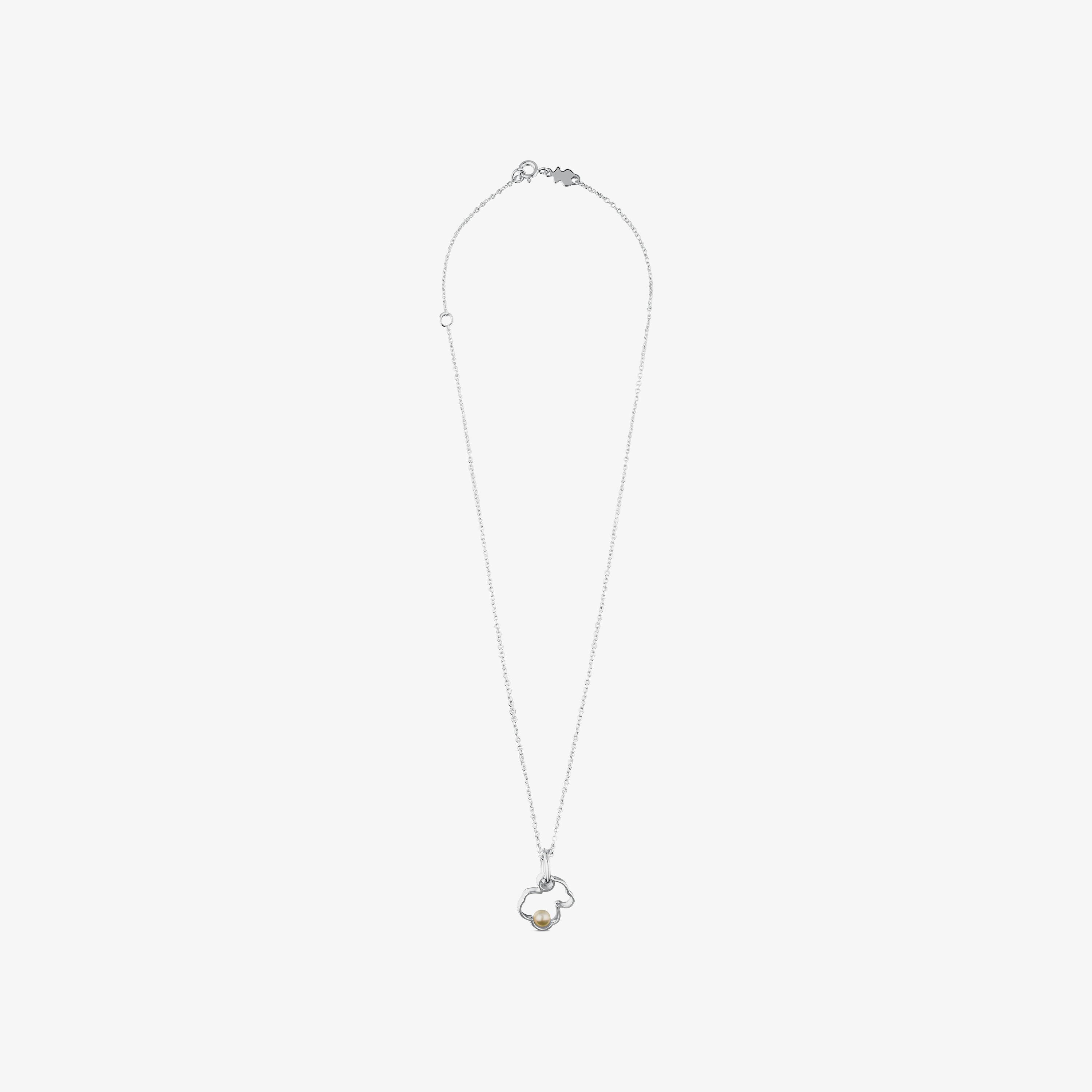 Silver Silueta Necklace with Pearl