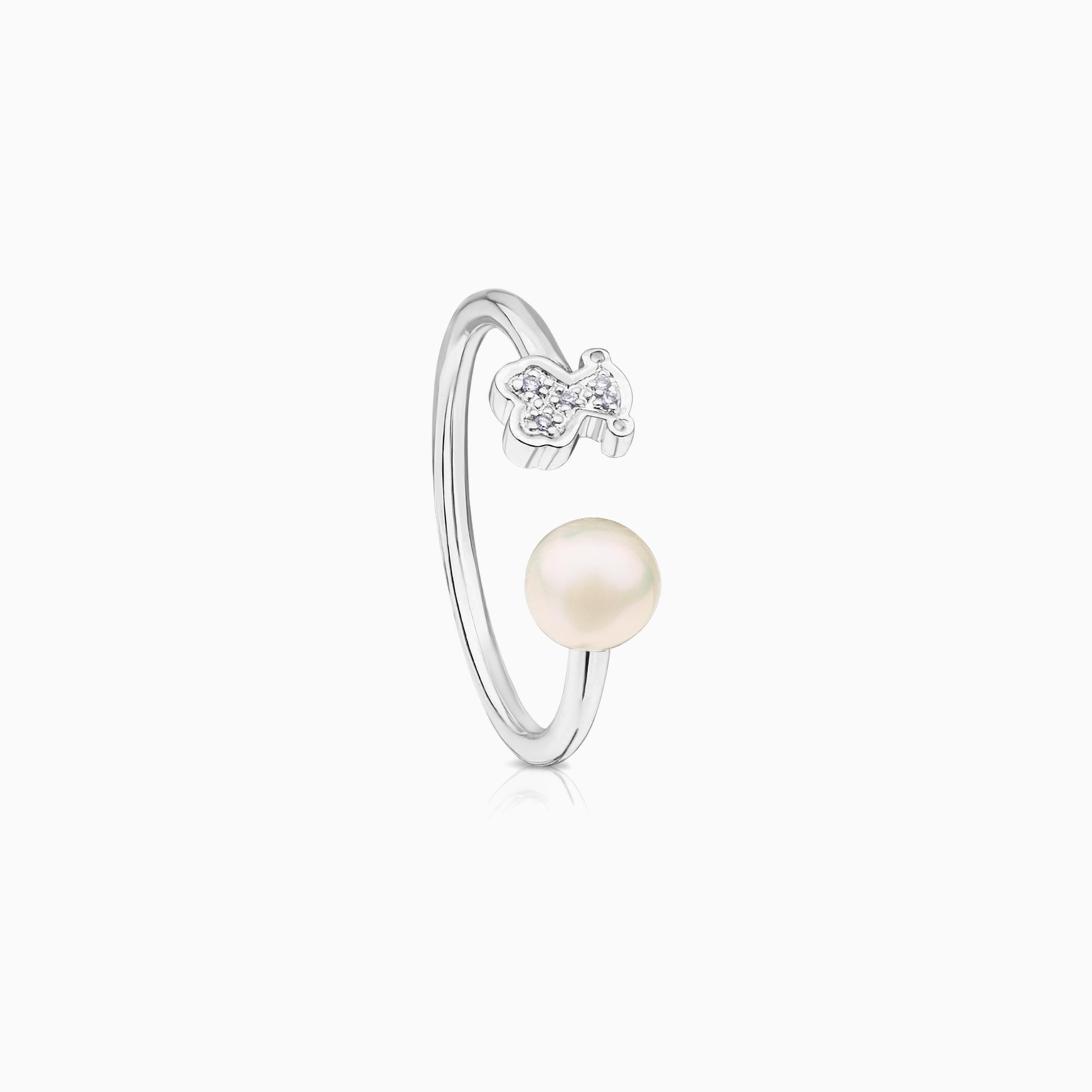 18K white gold Puppies Ring with Diamond and Pearl