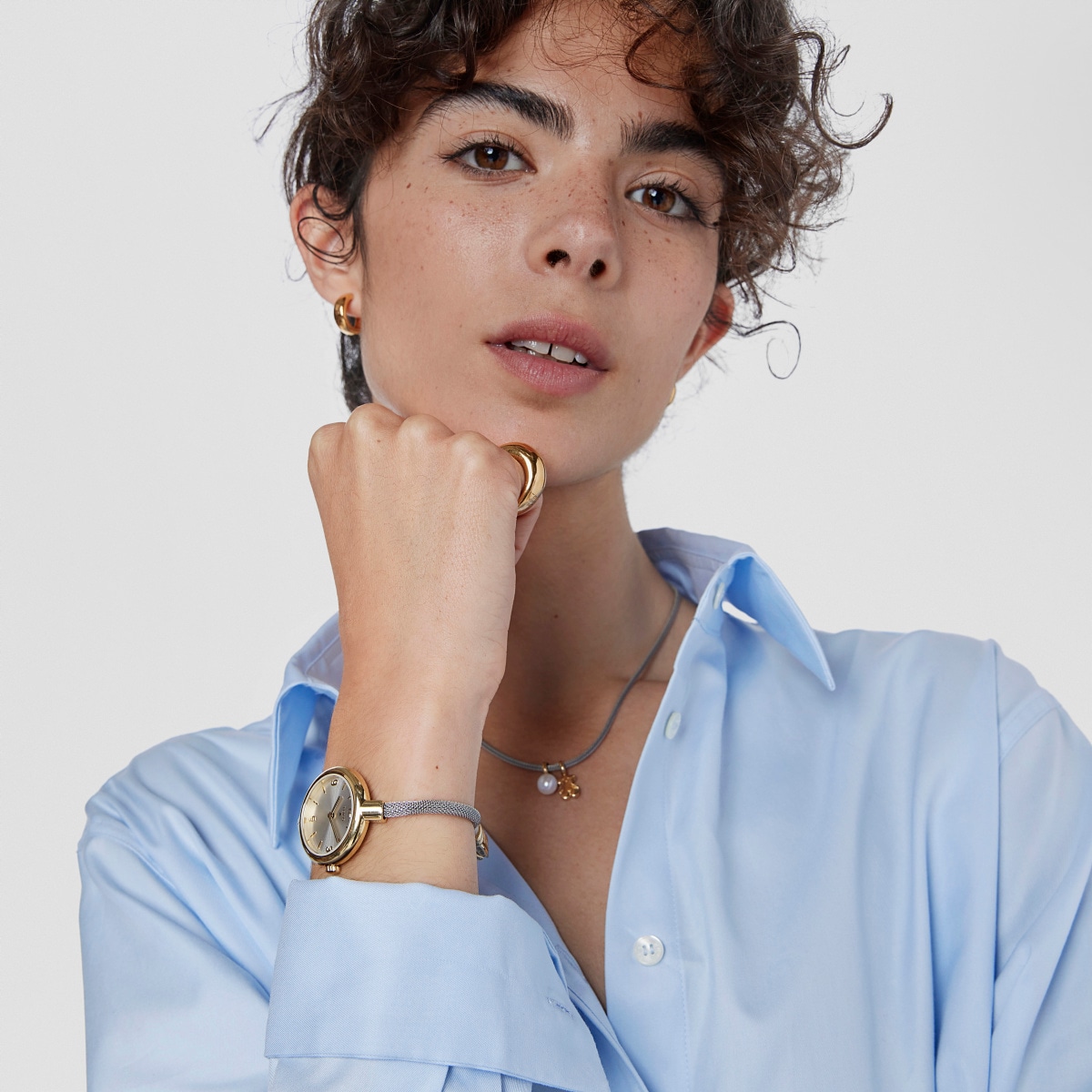Gold-colored IP Steel Hold Charms Watch with steel strap