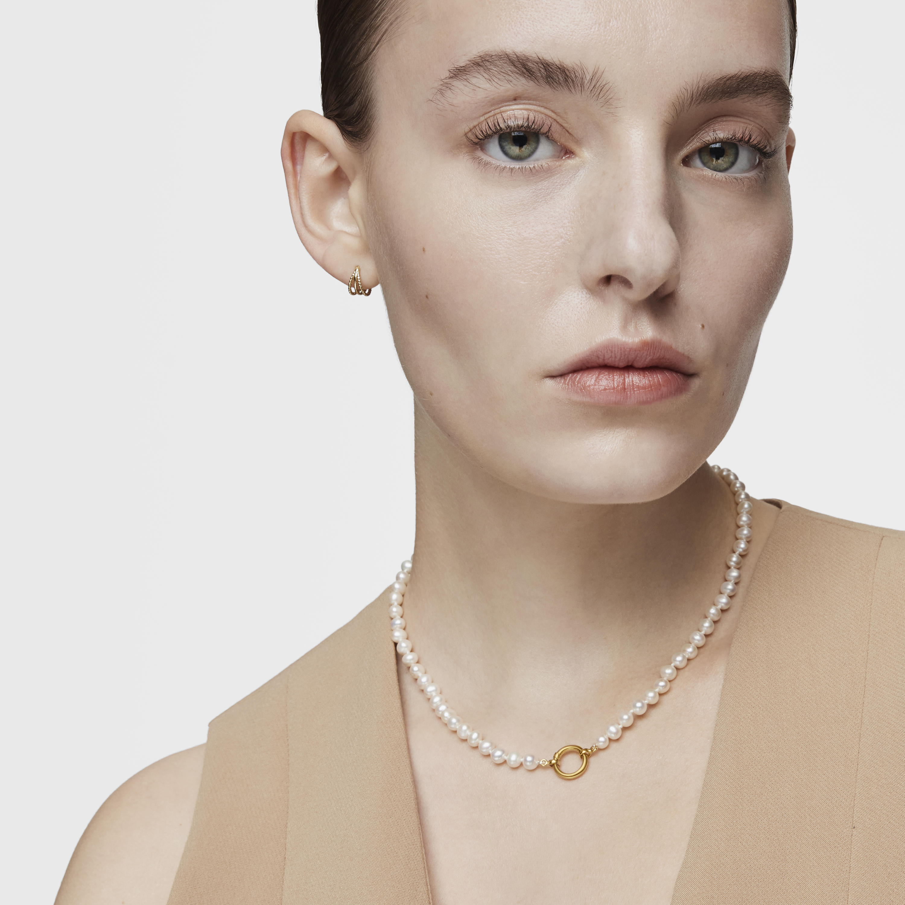 18K solid gold Hold Necklace with Pearls