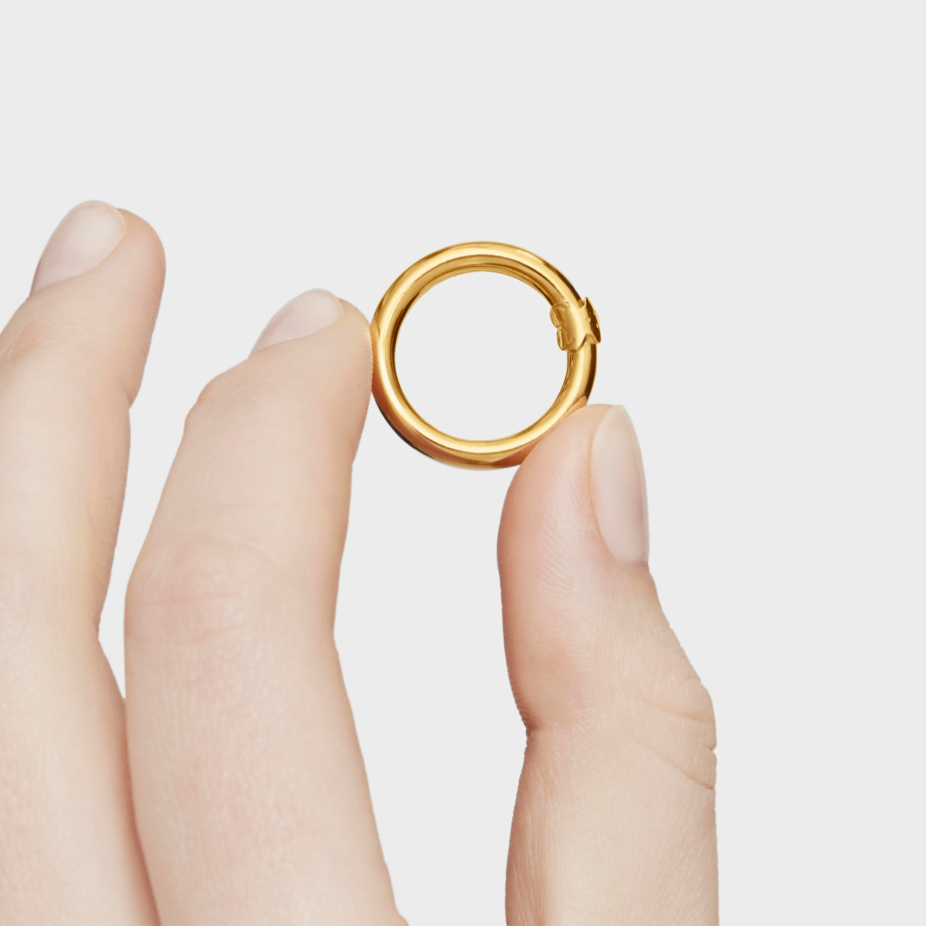 Medium Vermeil Silver Hold Ring