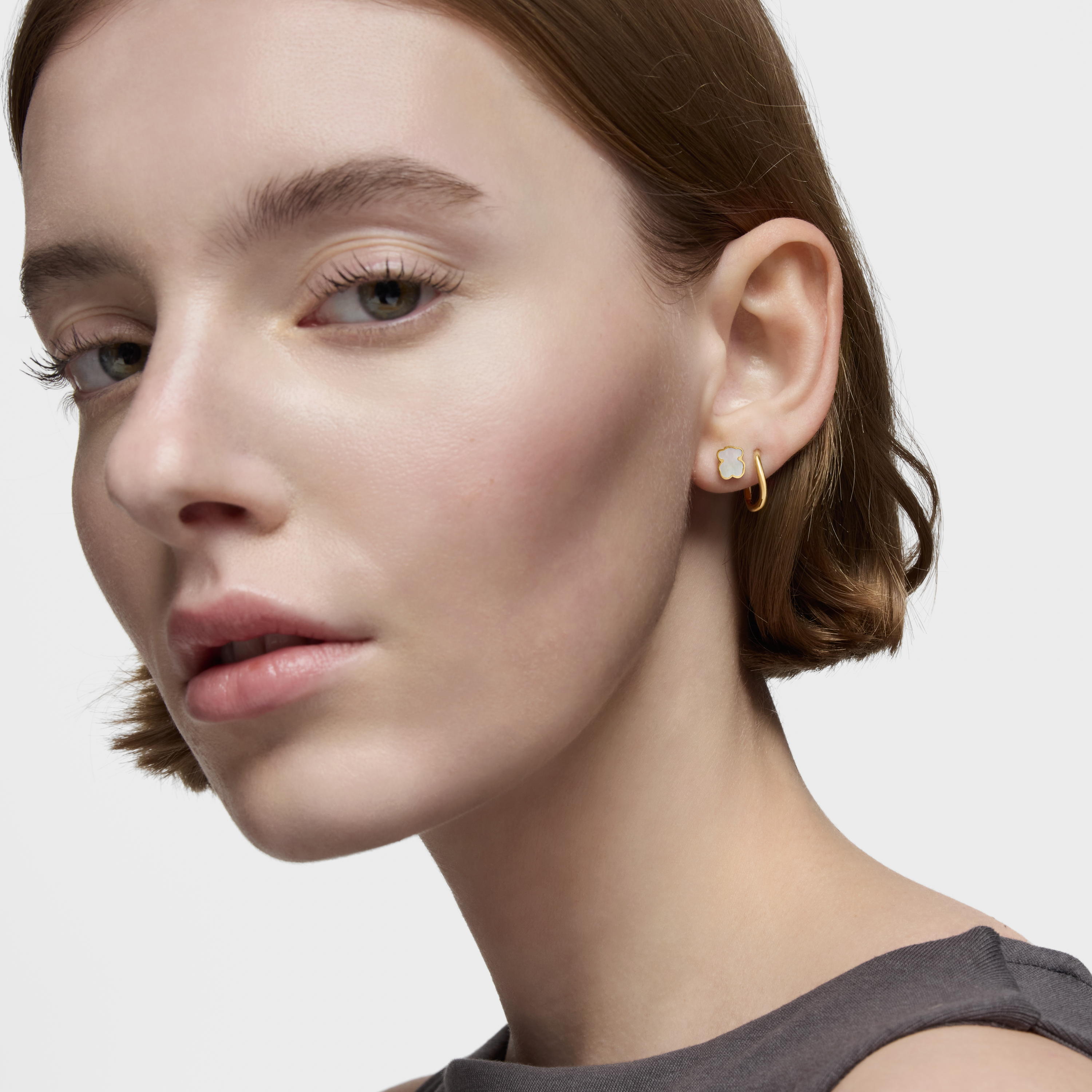 18K solid gold and Mother-of-pearl XXS bear Earrings