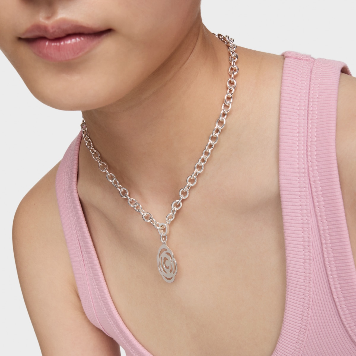 Silver Rosa de Abril Pendant