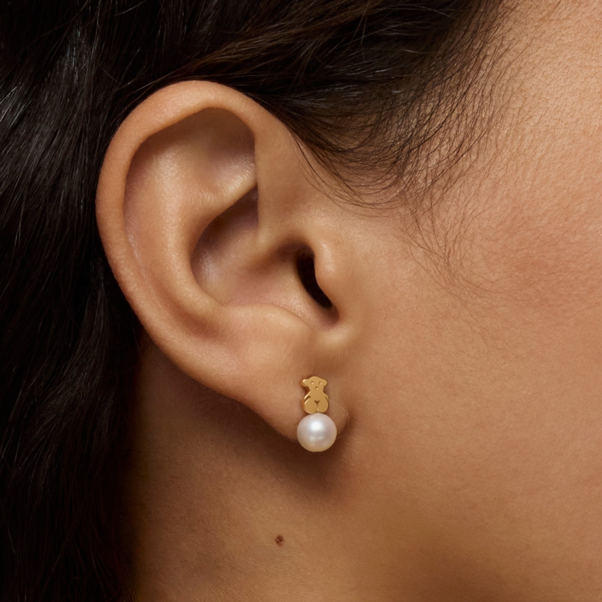 Gold Puppies Earrings with Pearls and Bear motif