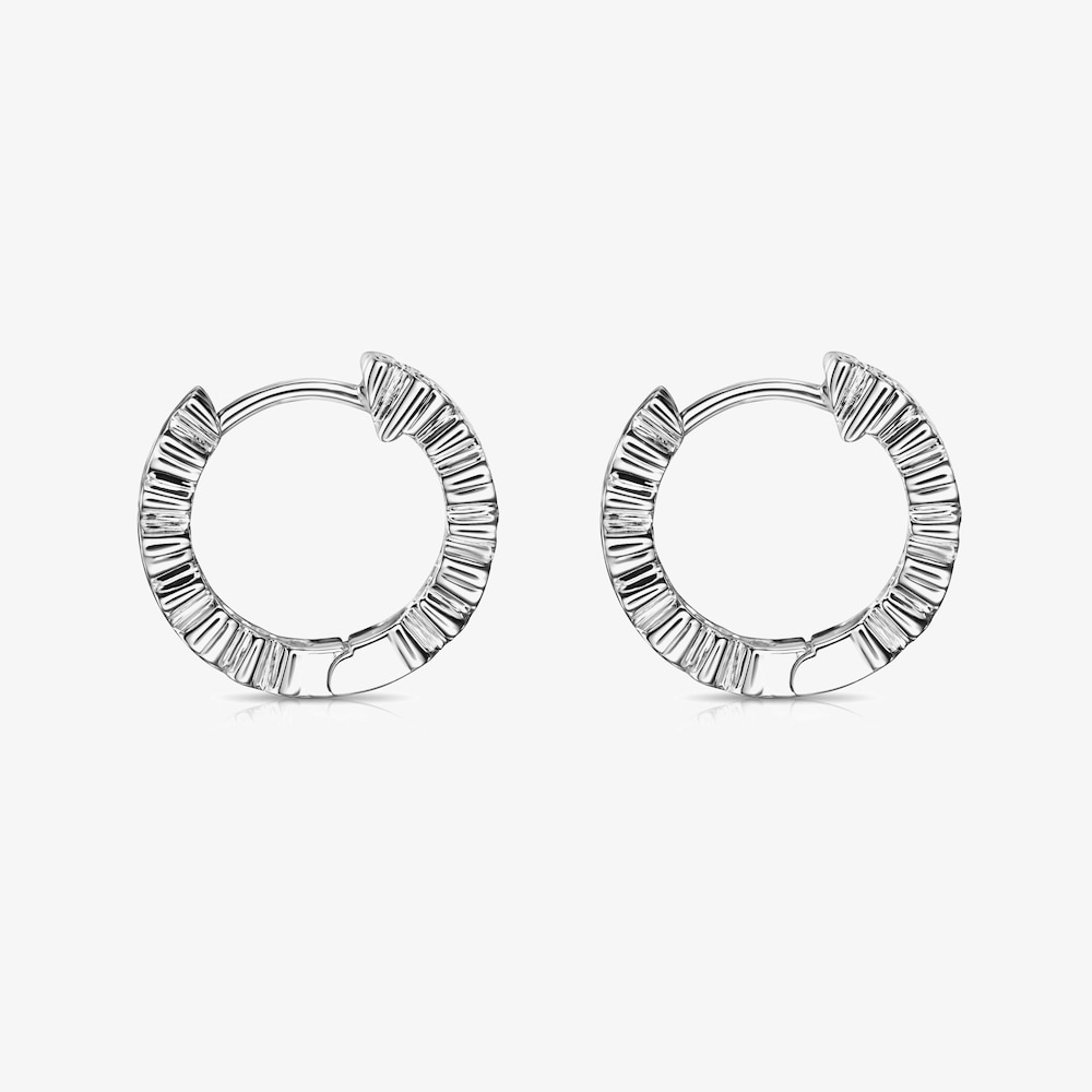 Pendientes aro de oro blanco con diamantes Puppies