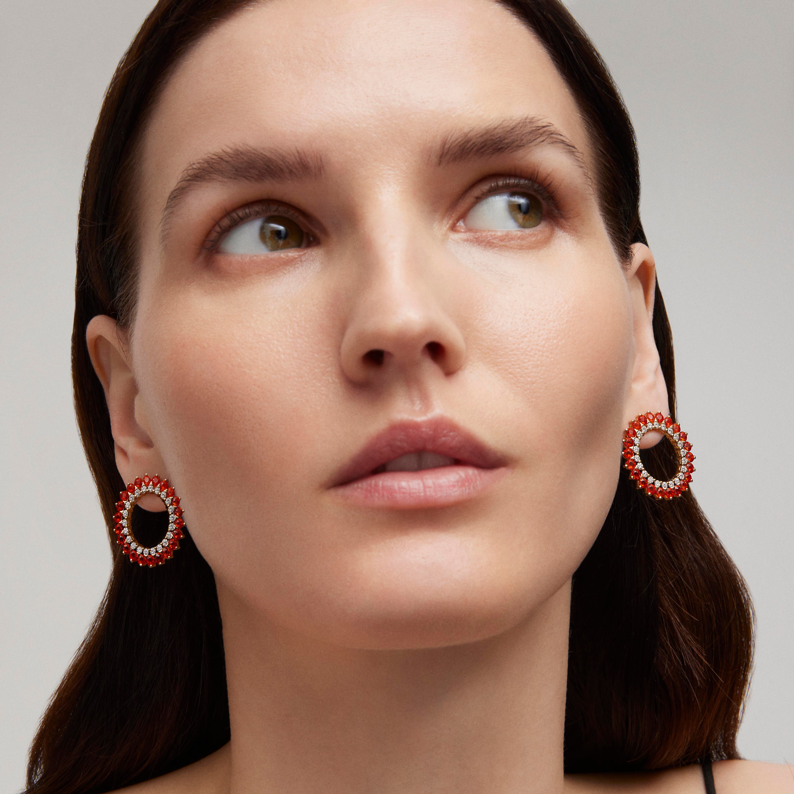Earrings in gold with diamonds and opals in the shape of a flame TOUS ATELIER