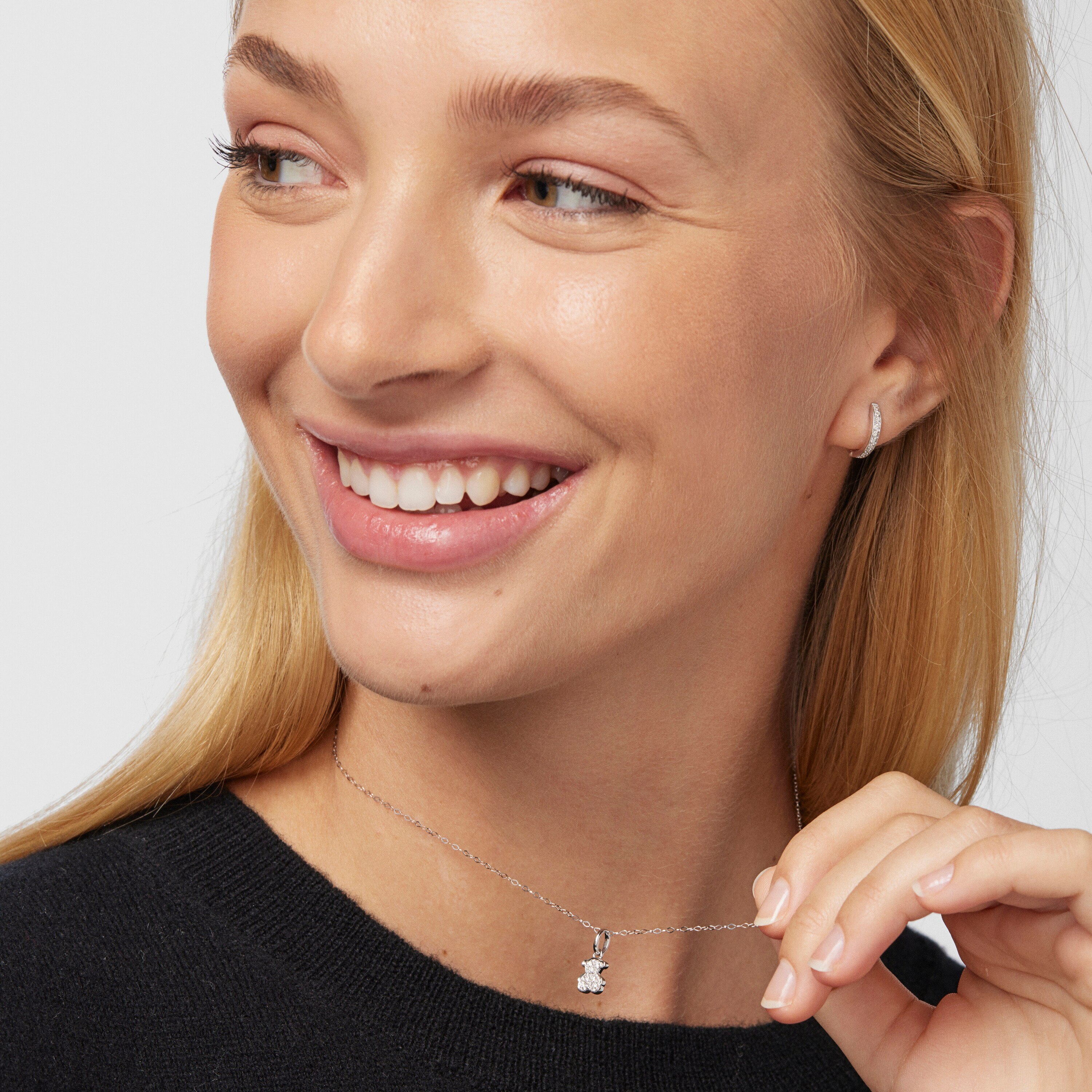 18K white gold TOUS Bear Pendant