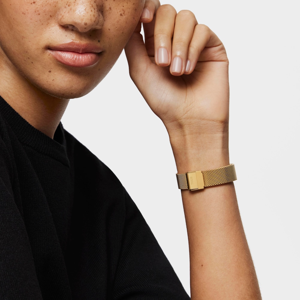 Reloj anal&oacute;gico Heritage de acero IP dorado