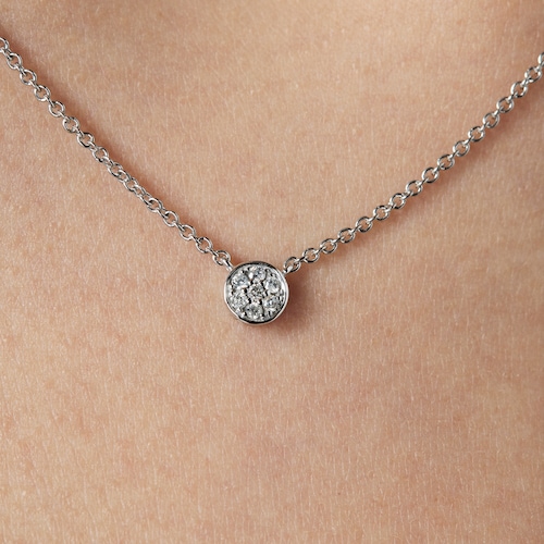Collar de oro blanco con diamantes Alecia