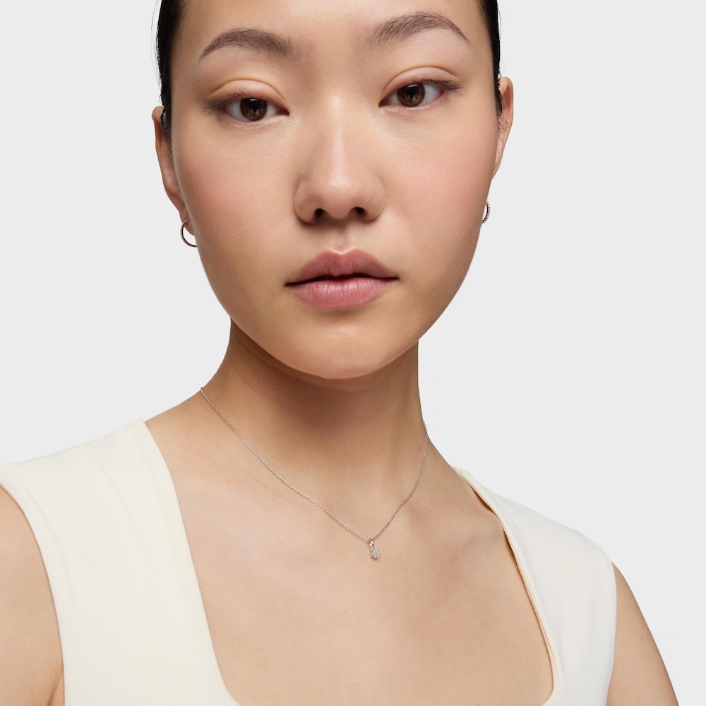 Colgante de oro blanco con diamantes motivo 4,4cm. Les Classiques