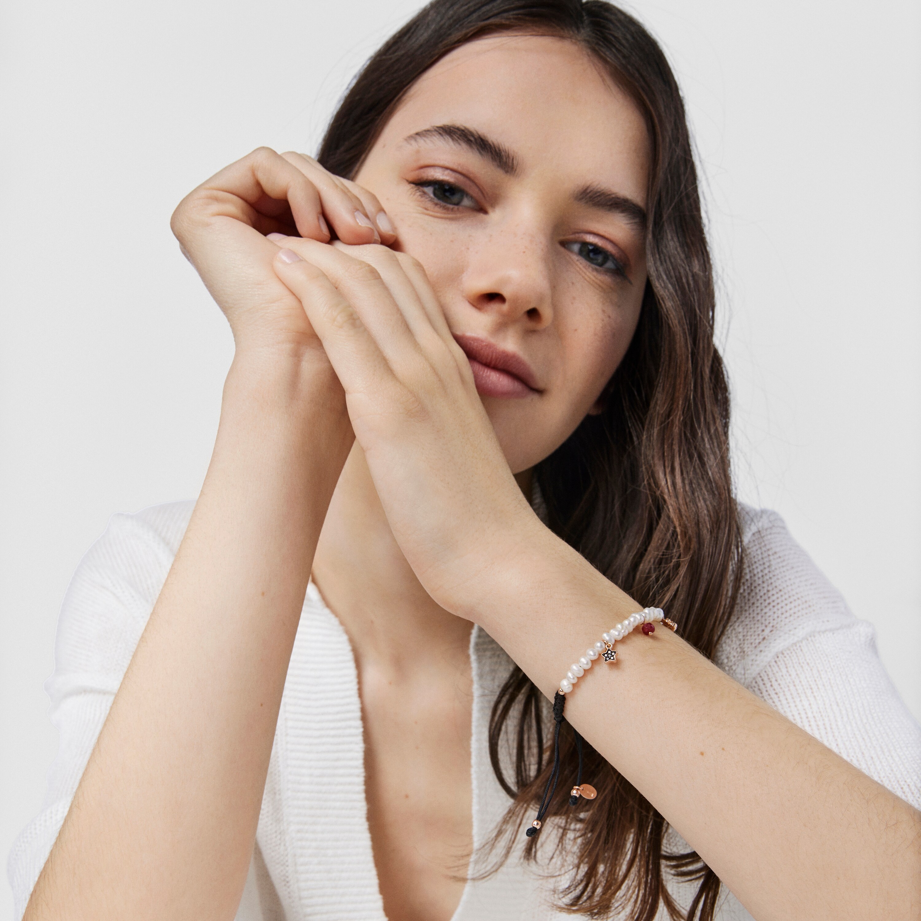 Motif Bracelet with Pearls and black Cord in Rose 18K gold vermeil and Gemstones