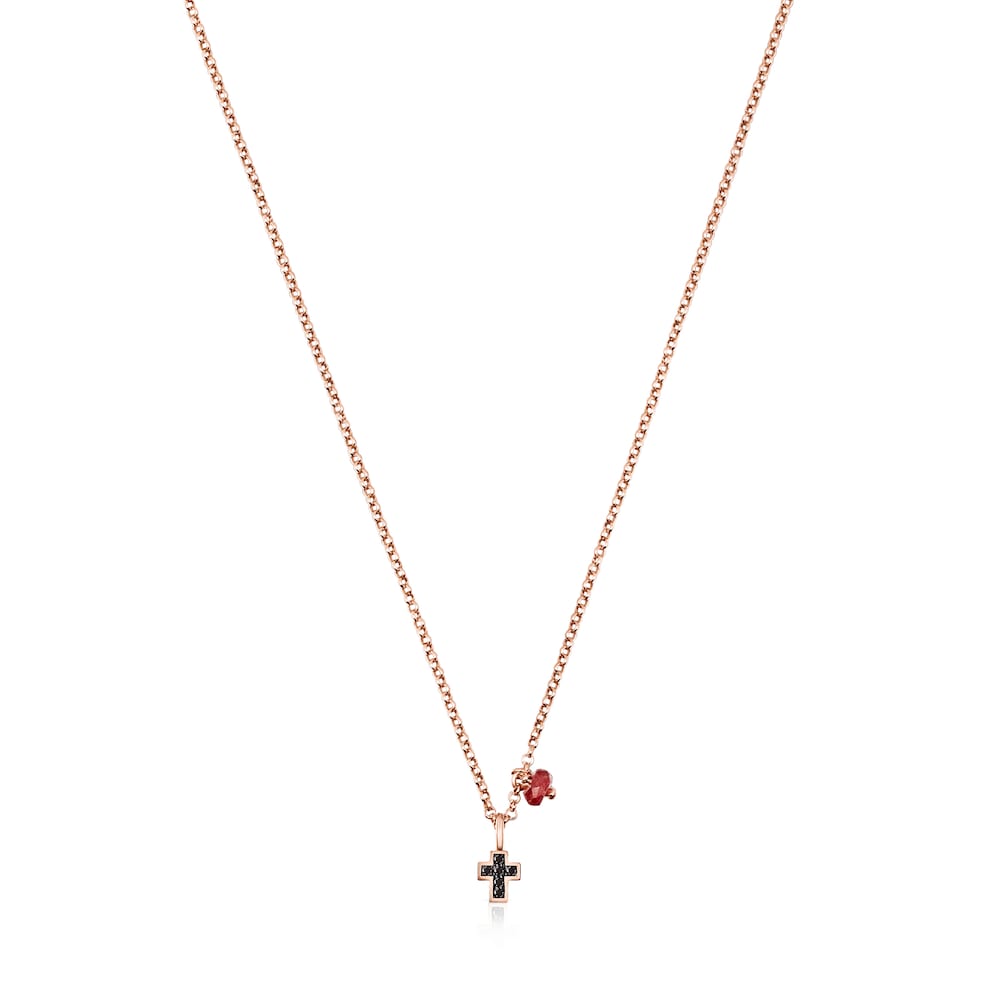 Collar cruz con baño de oro rosa 18 kt sobre plata y espinelas y rubí Motif