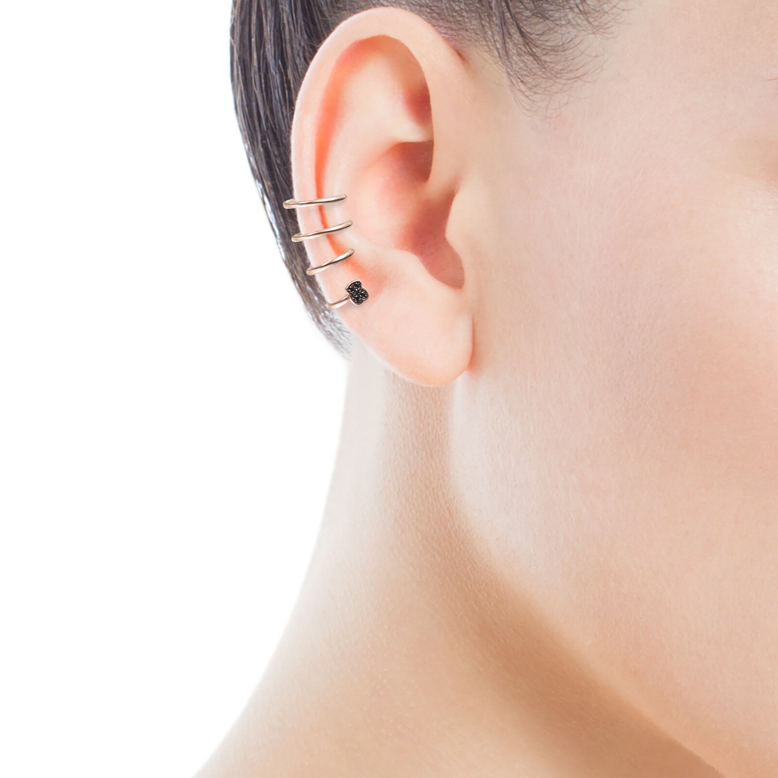 Earcuff espiral con baño de oro rosa 18 kt sobre plata y espinelas Motif