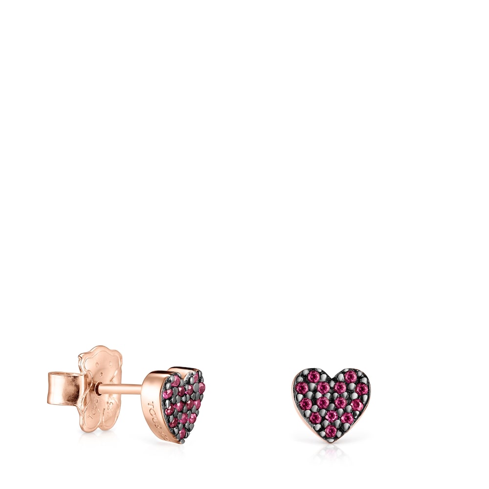 Pendientes coraz&oacute;n con ba&ntilde;o de oro rosa 18 kt sobre plata y rub&iacute; San Valent&iacute;n