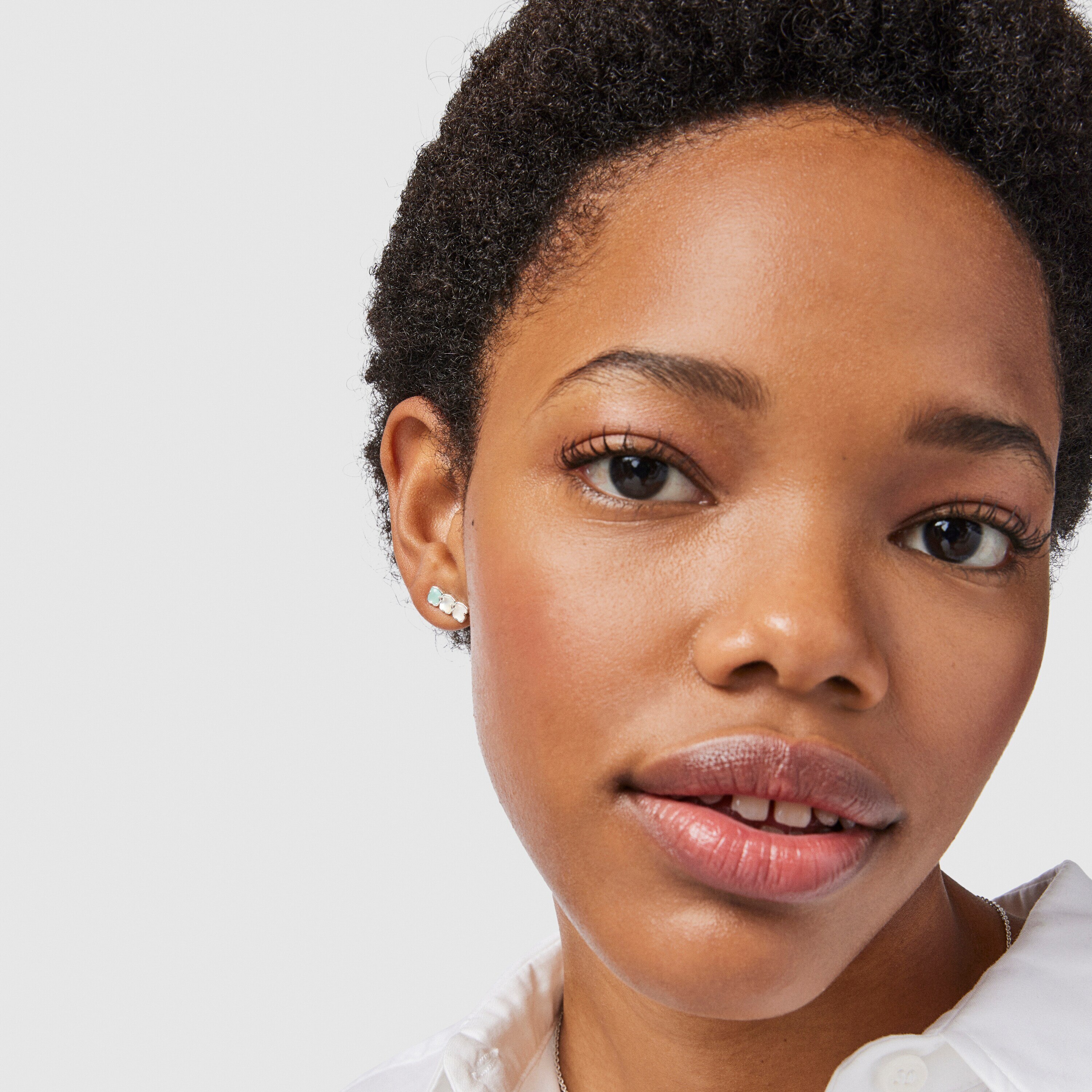 TOUS Mini Color Earrings in Silver with Gemstones 1,2cm.