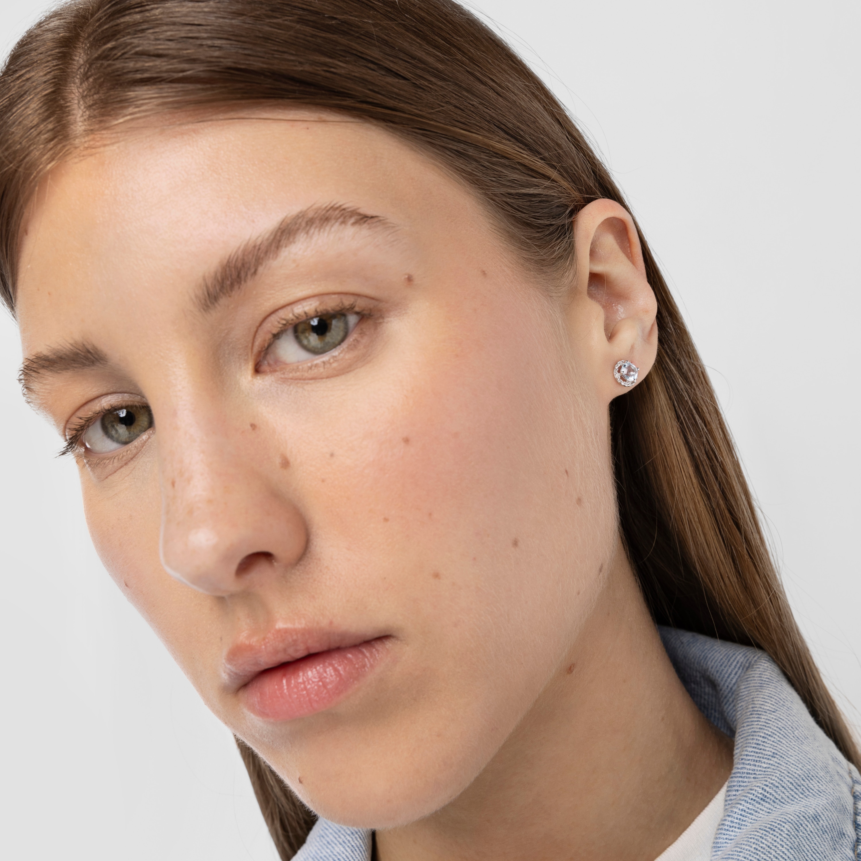 Gold Color Kings Earrings