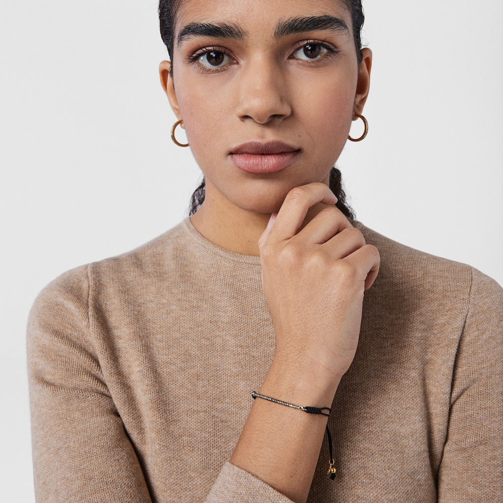 Pulseira Nocturne barra em Prata Vermeil, Diamantes e Cord&atilde;o preto