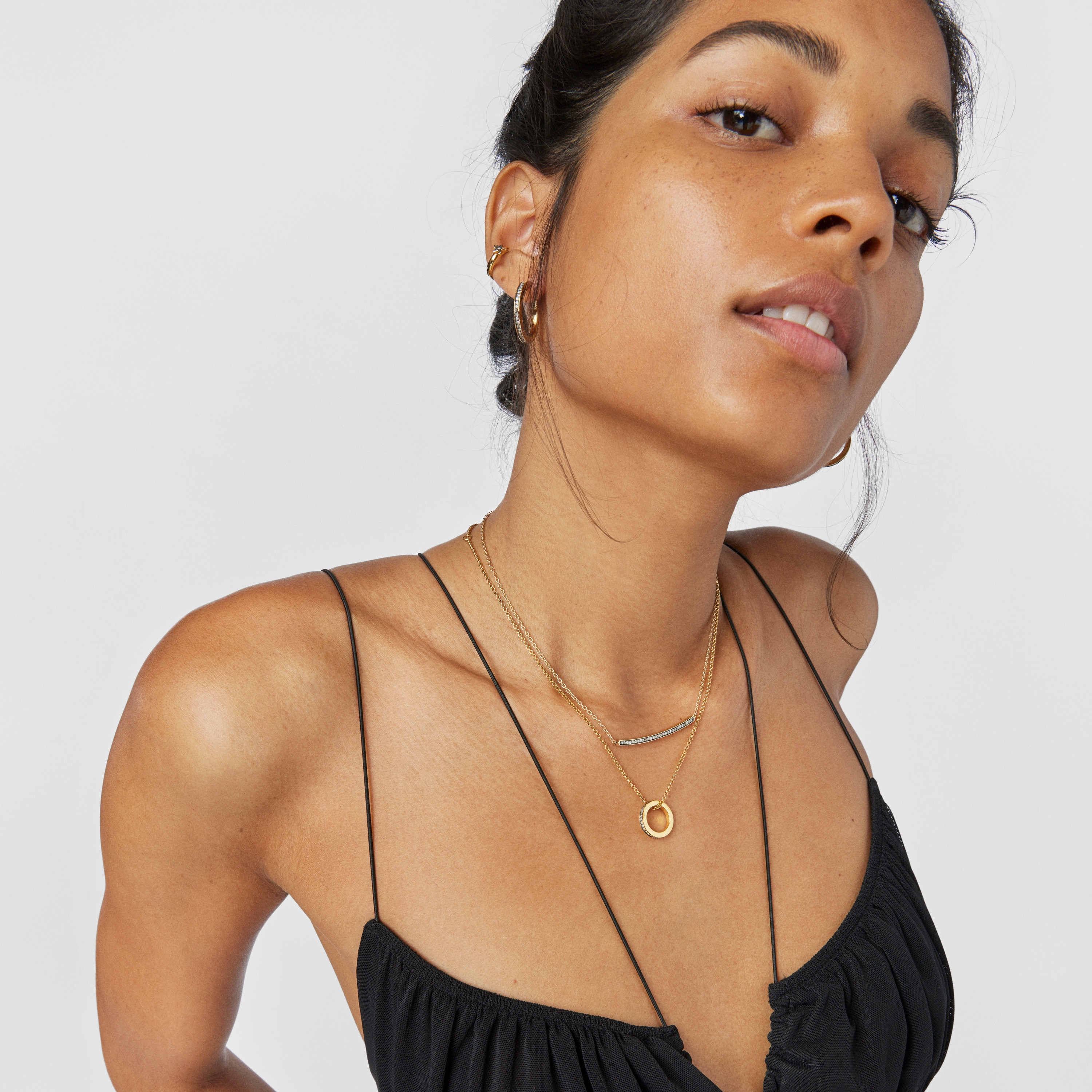 Nocturne bar Necklace in 18K gold vermeil with Diamonds