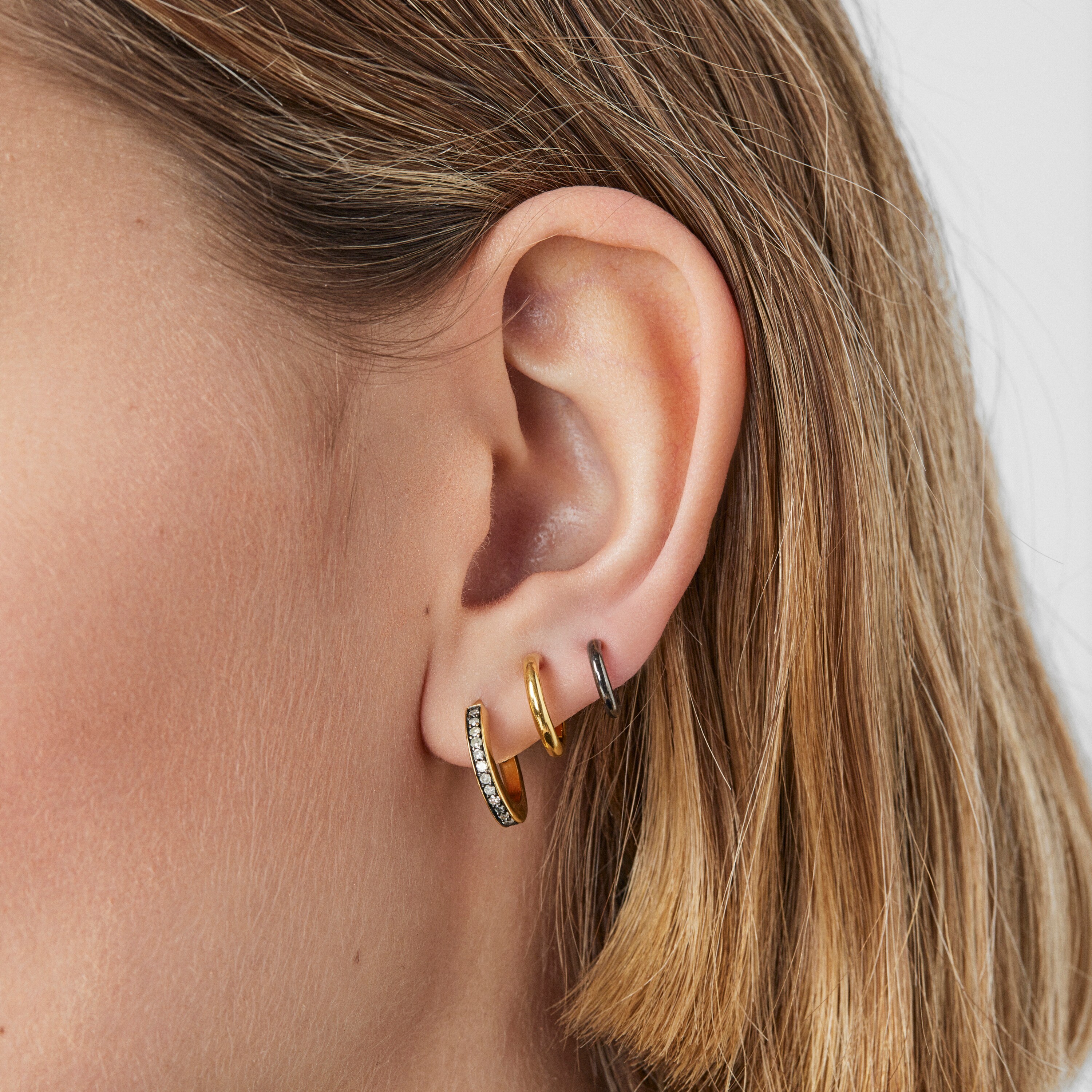 Nocturne Earcuff in 18K gold vermeil with Diamonds