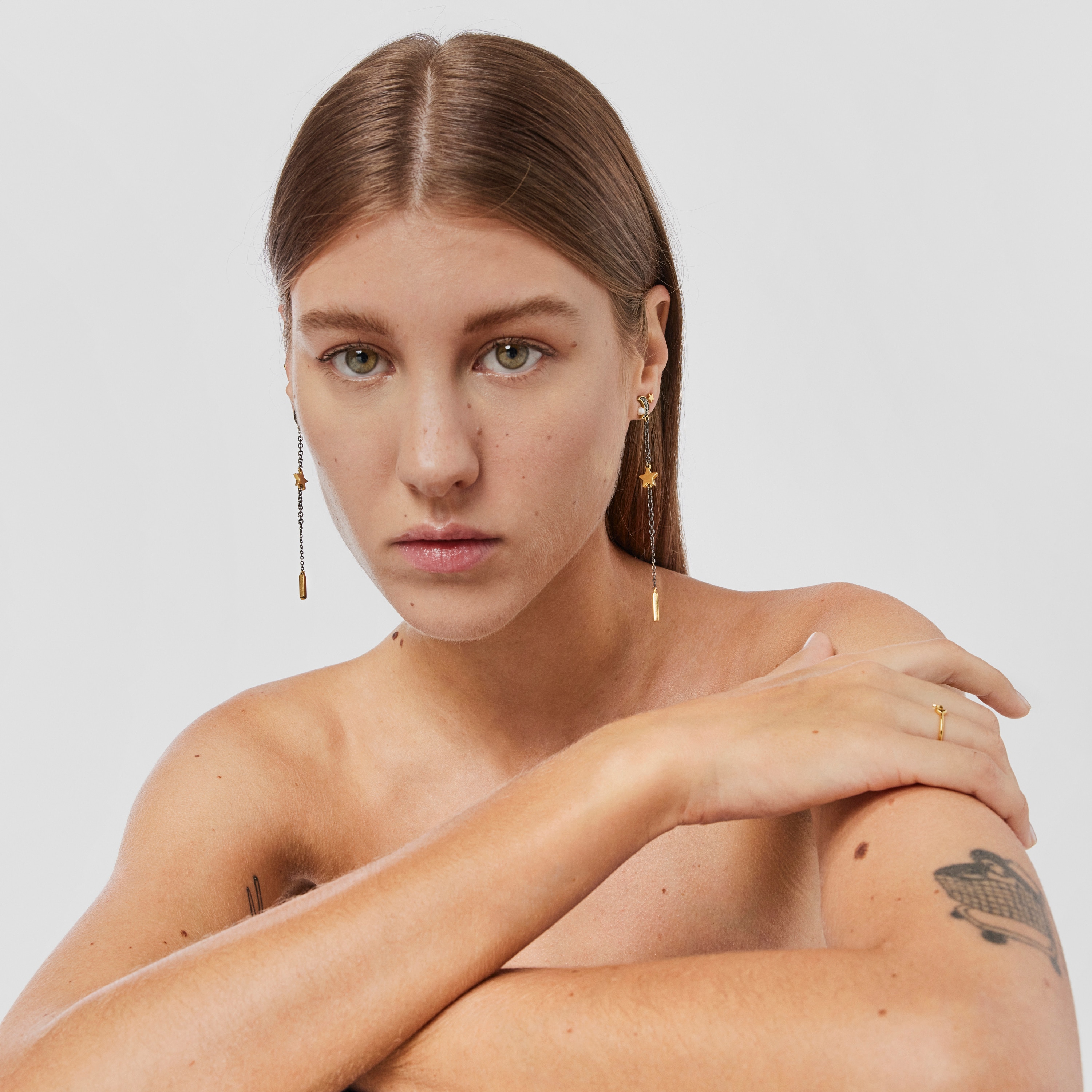 Long Nocturne Earrings in 18K gold vermeil and Dark Silver with Diamonds and Pearl