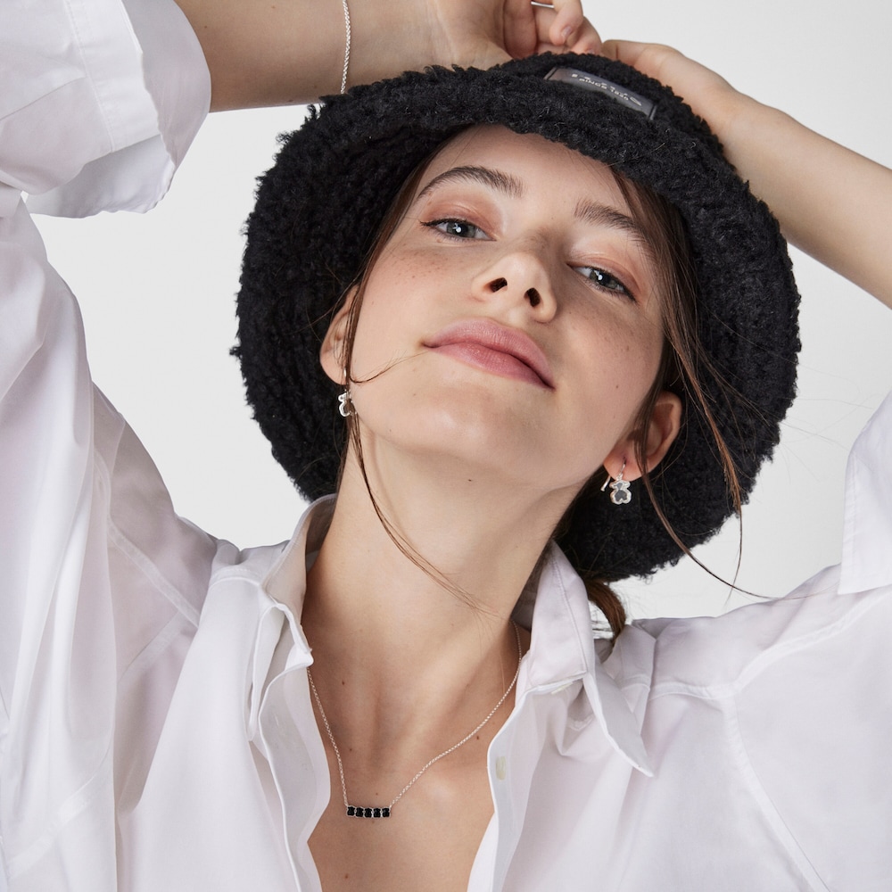 TOUS Mini Onix Necklace in Silver with Onyx 1,8cm.