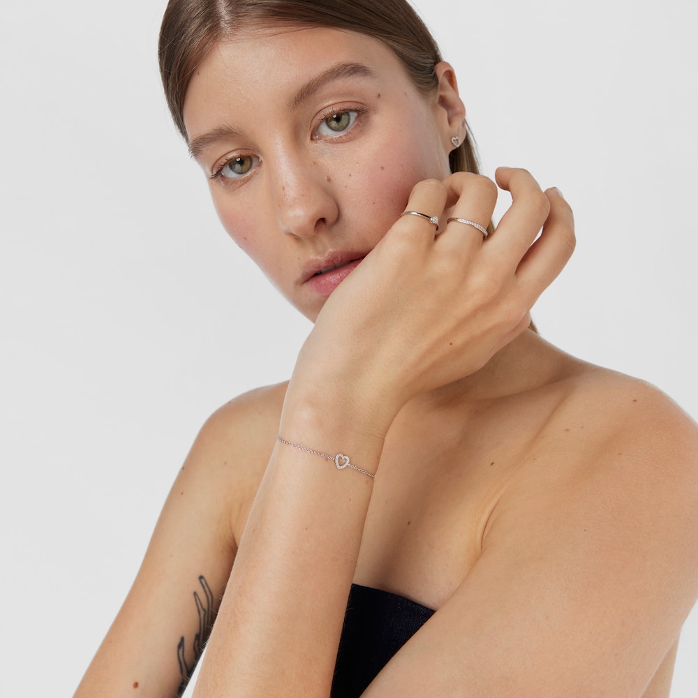 18K white gold Les Classiques heart Bracelet with Diamonds
