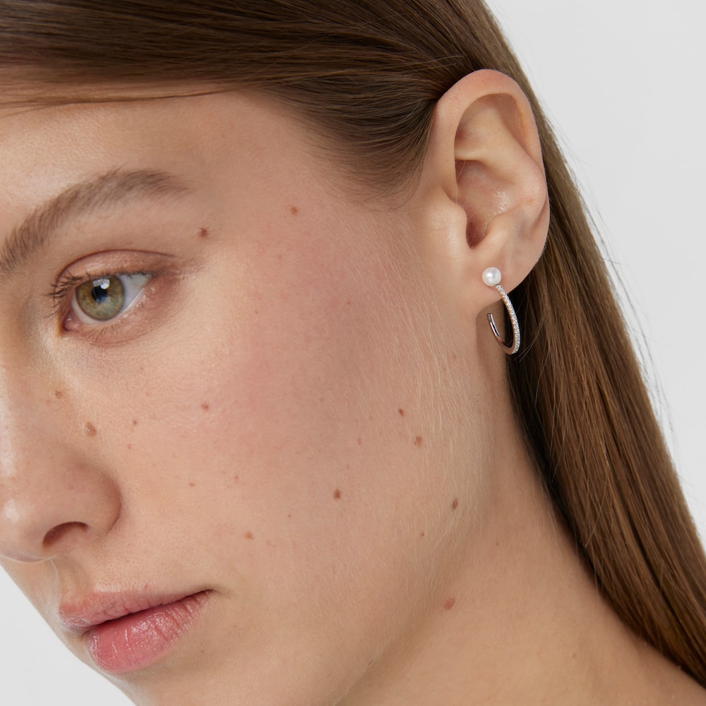 Pendientes aro grandes de oro blanco con diamantes y perla Les Classiques