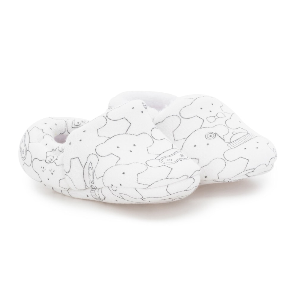 Mani Bear bootees in White