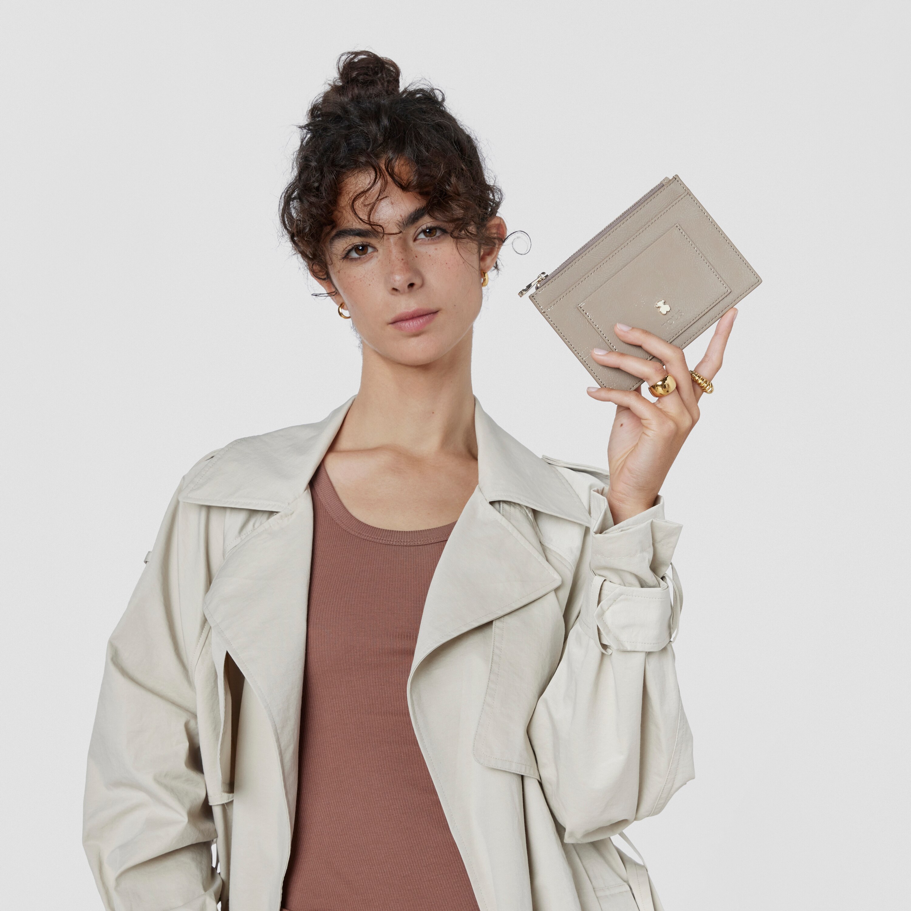 Flat taupe Dorp toilet bag